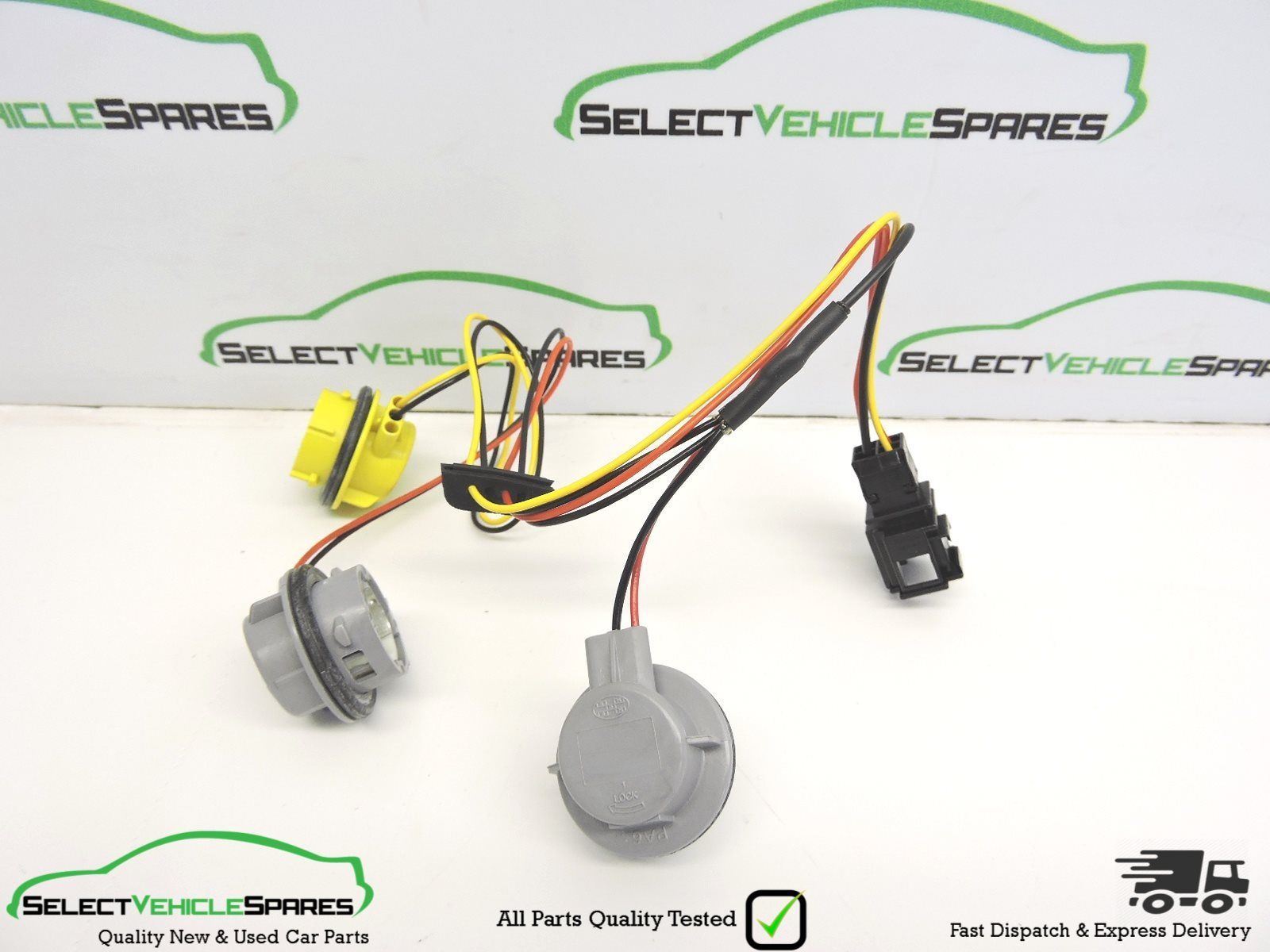 AUDI Q7 4L NEW REAR TAIL LIGHT BULB CARRIER HOLDER LAMP WIRING LOOM CABLES 06-09 | eBay | Audi Tail Lights Wiring | | eBay