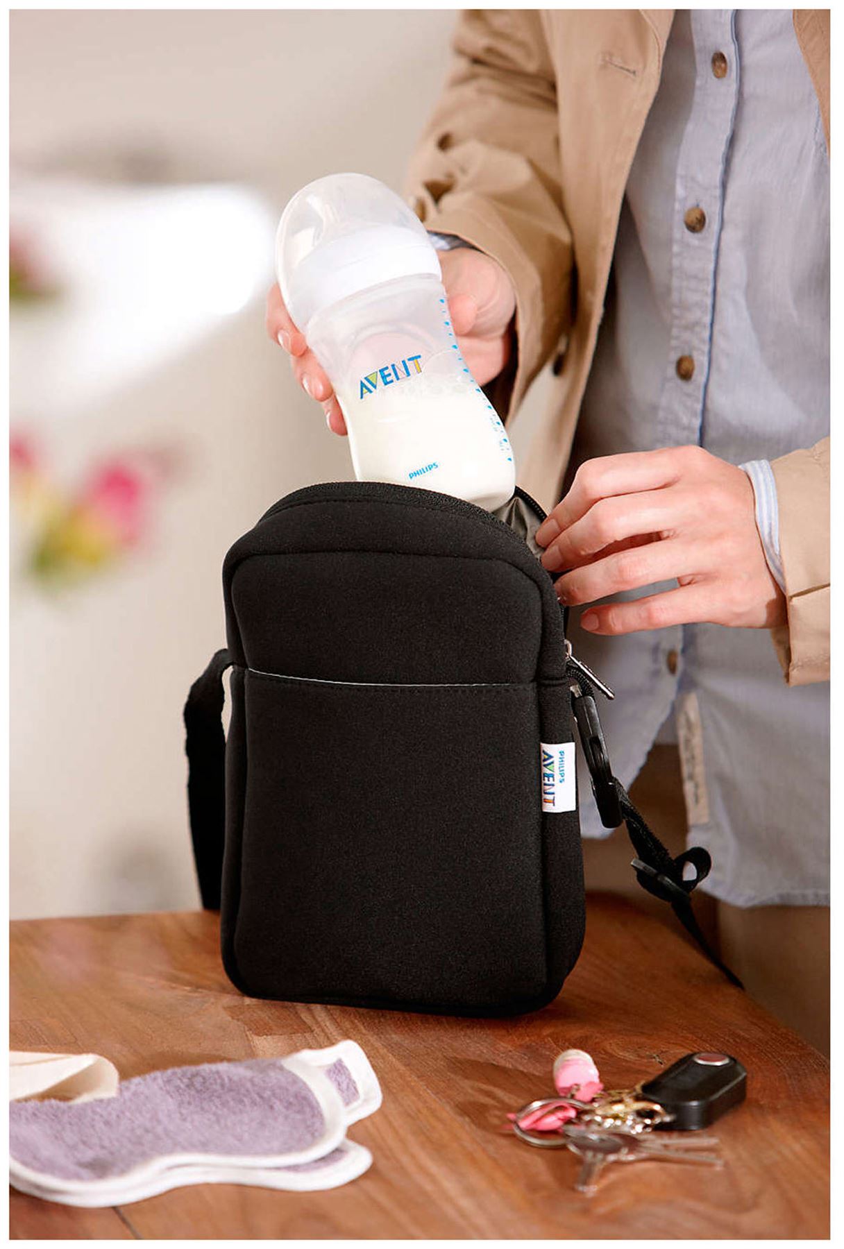 Avent THERMABAG BLACK Baby Bottle Feeding Supplies Thermal Bags BN