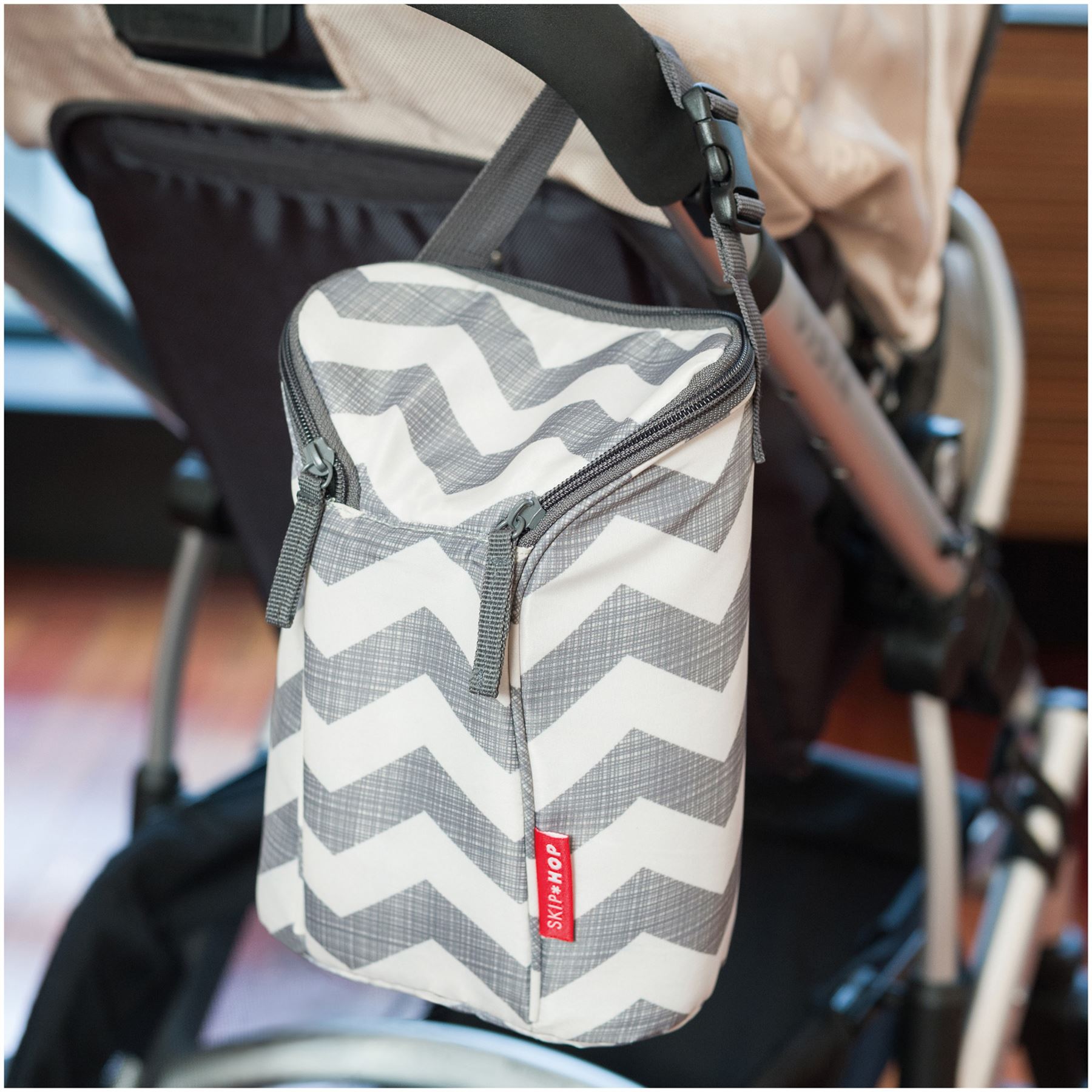 Skip Hop DOUBLE BOTTLE BAG CHEVRON Baby Insulated Bottle Bag BN eBay
