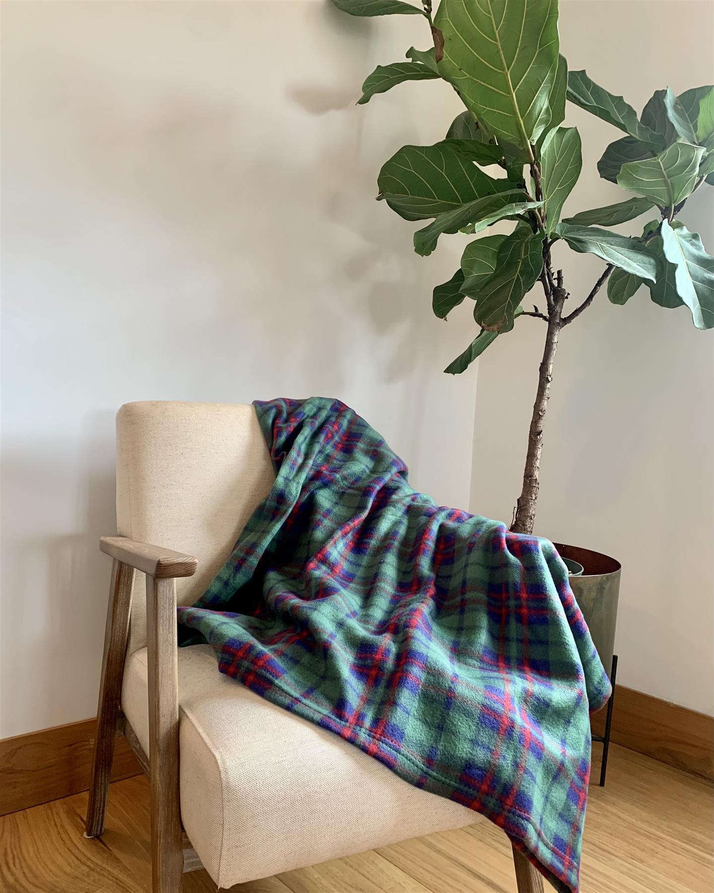 Green Check Fleece Blanket Soft Warm Single Double King Tartan Sofa Throw Bed - Picture 17 of 20