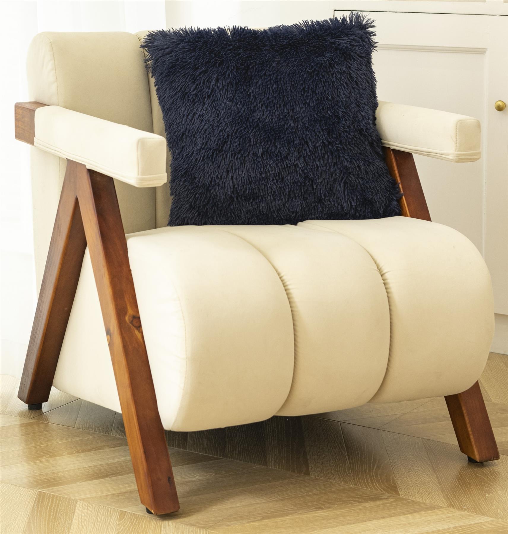 Luxury Long Pile Cushion Cover Super Soft and Cuddly Faux Fur Shaggy 43x43cm - Picture 36 of 53