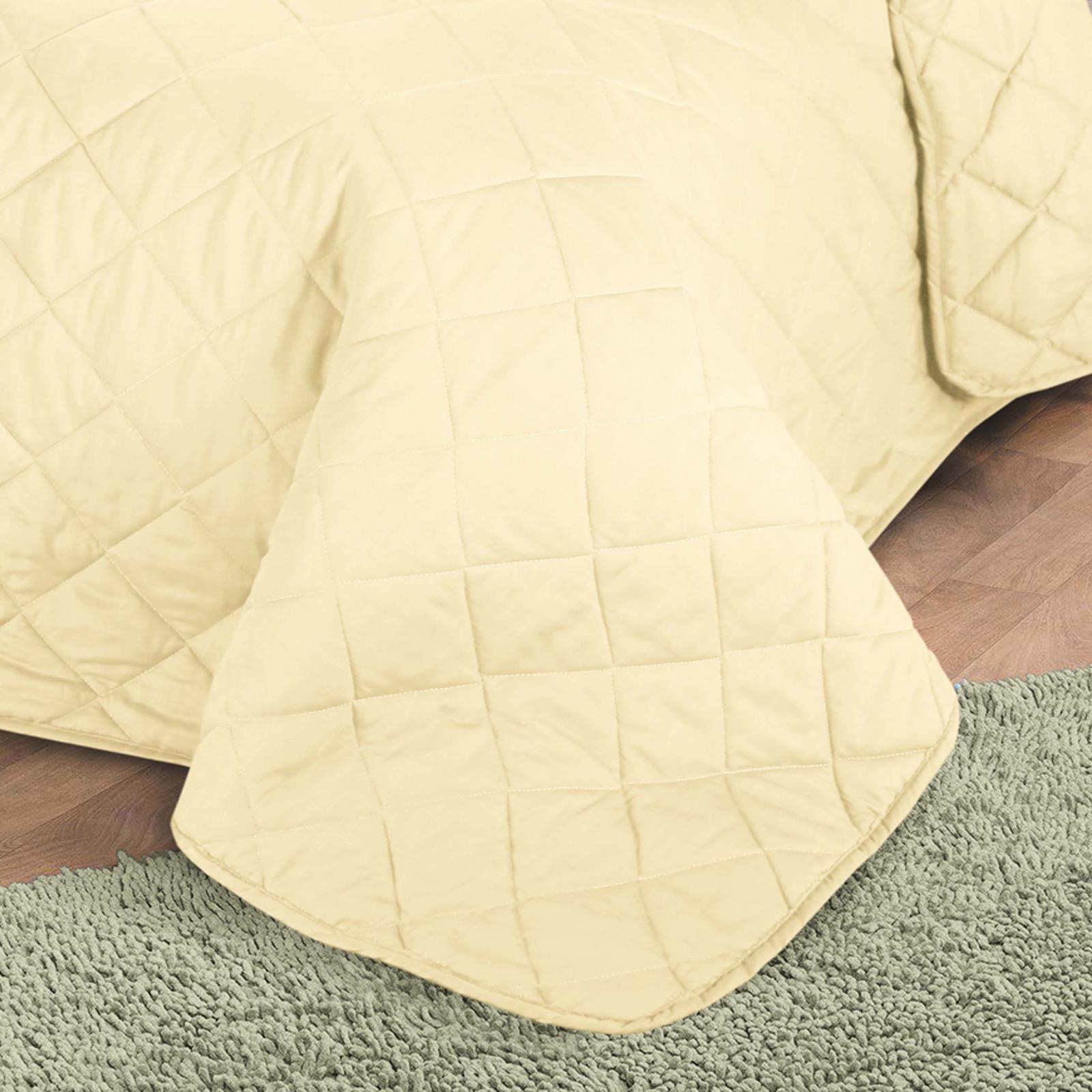 Luxury Soft Plain Dyed Poly Cotton Quilted Bedspread Bed Quilt Throw