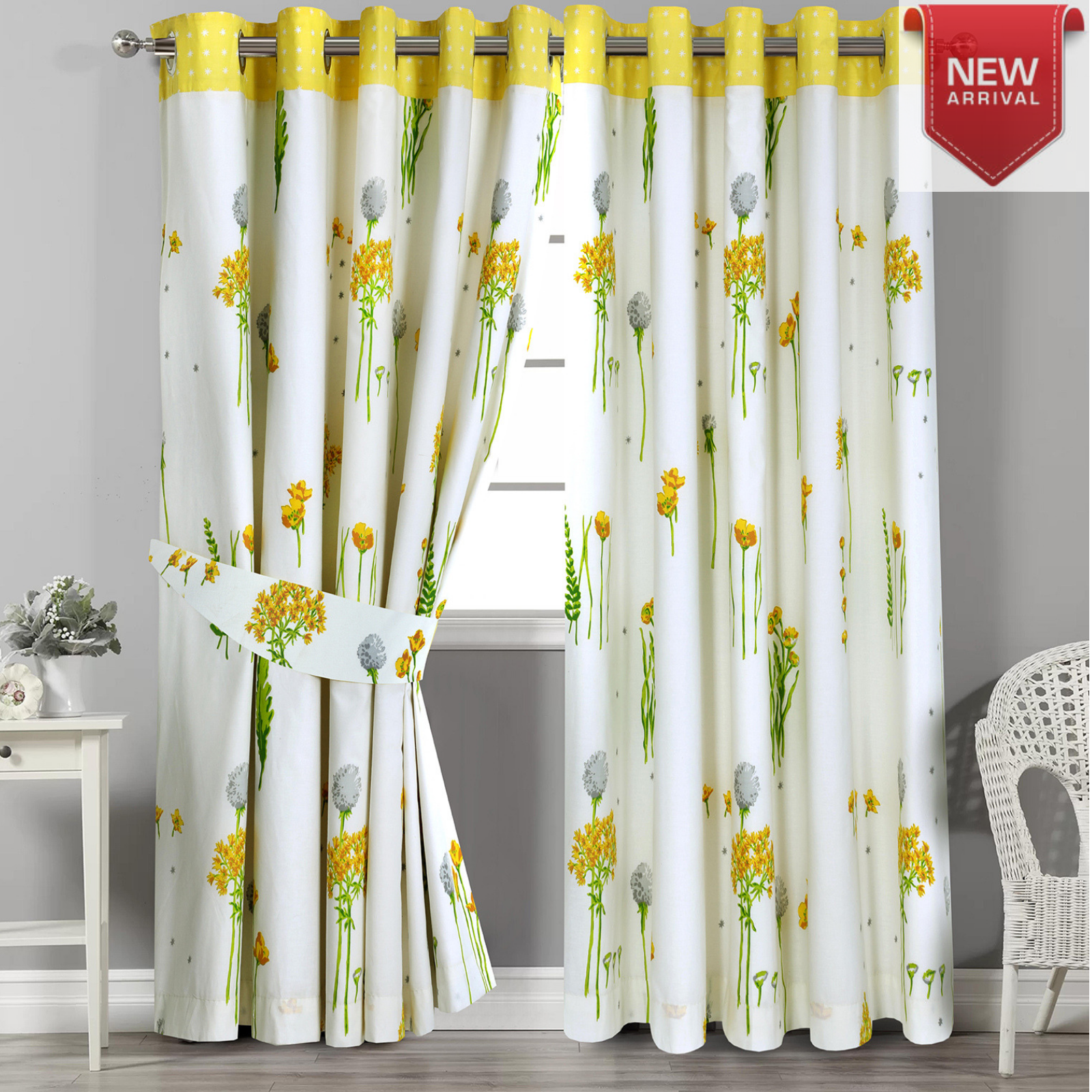 INSULATED THERMAL BLACKOUT PAIR CURTAINS EYELET RING TOP READY MADE FREE TIEBACK INSULATED THERMAL BLACKOUT PAIR CURTAINS EYELET RING TOP READY MADE FREE TIEBACK
