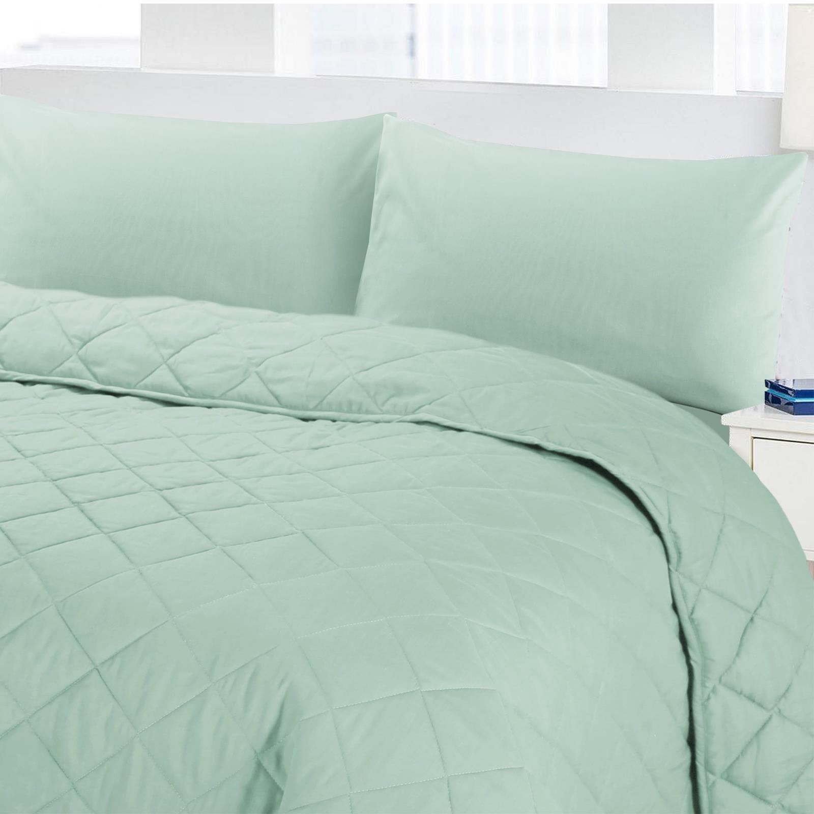 Luxury Soft Plain Dyed Poly Cotton Quilted Bedspread Bed Quilt Throw