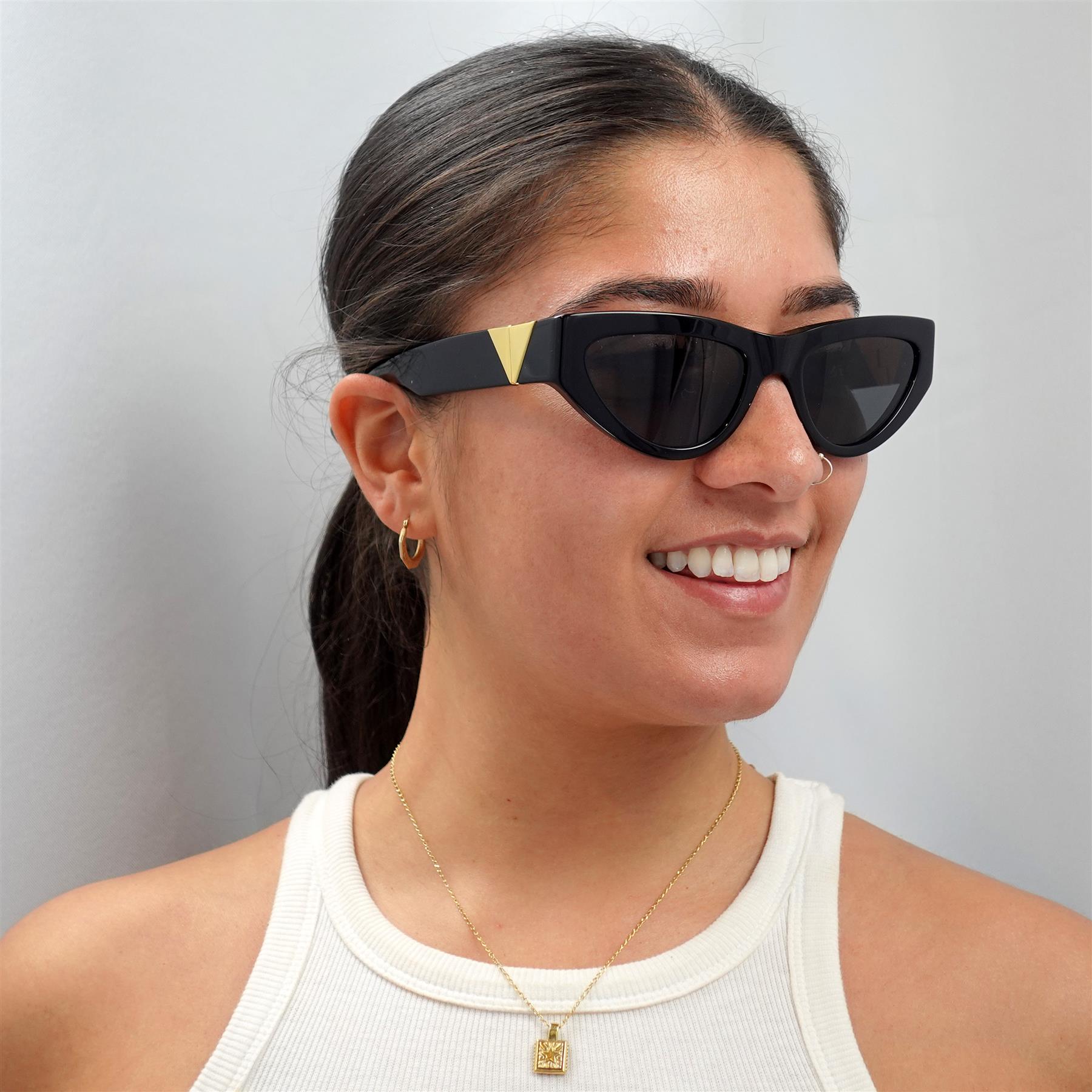 BOTTEGA VENETA キャットアイフレムサンクラス BV1176S001 BLACK Bottega Veneta Sunglasses BV1176S 001 Black Gray | eBay