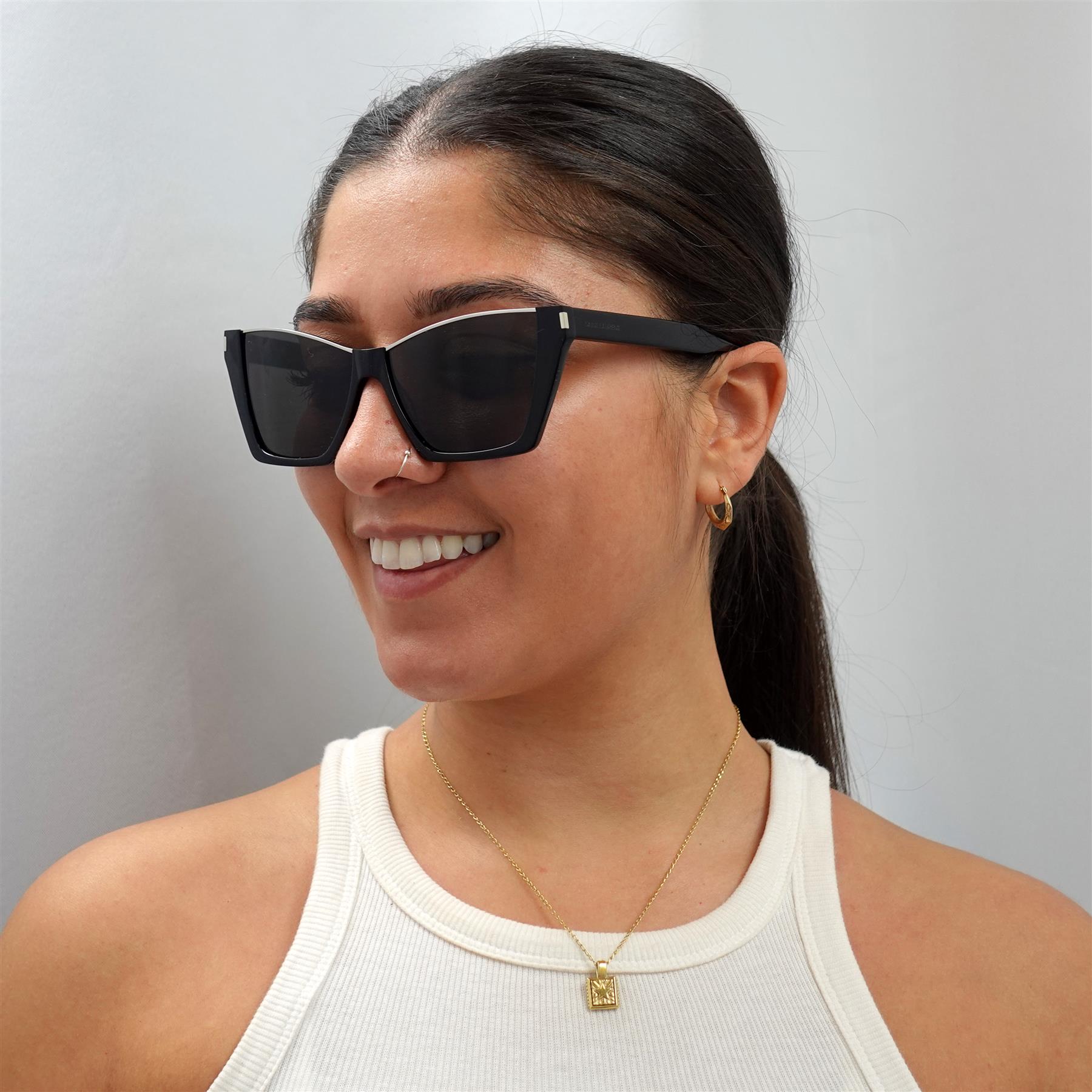 Saint Laurent SL369 KATE 001 Cat Eye Sunglasses - Black Saint Laurent SL 369 Kate 001 Black Cat-Eye Women main image 3