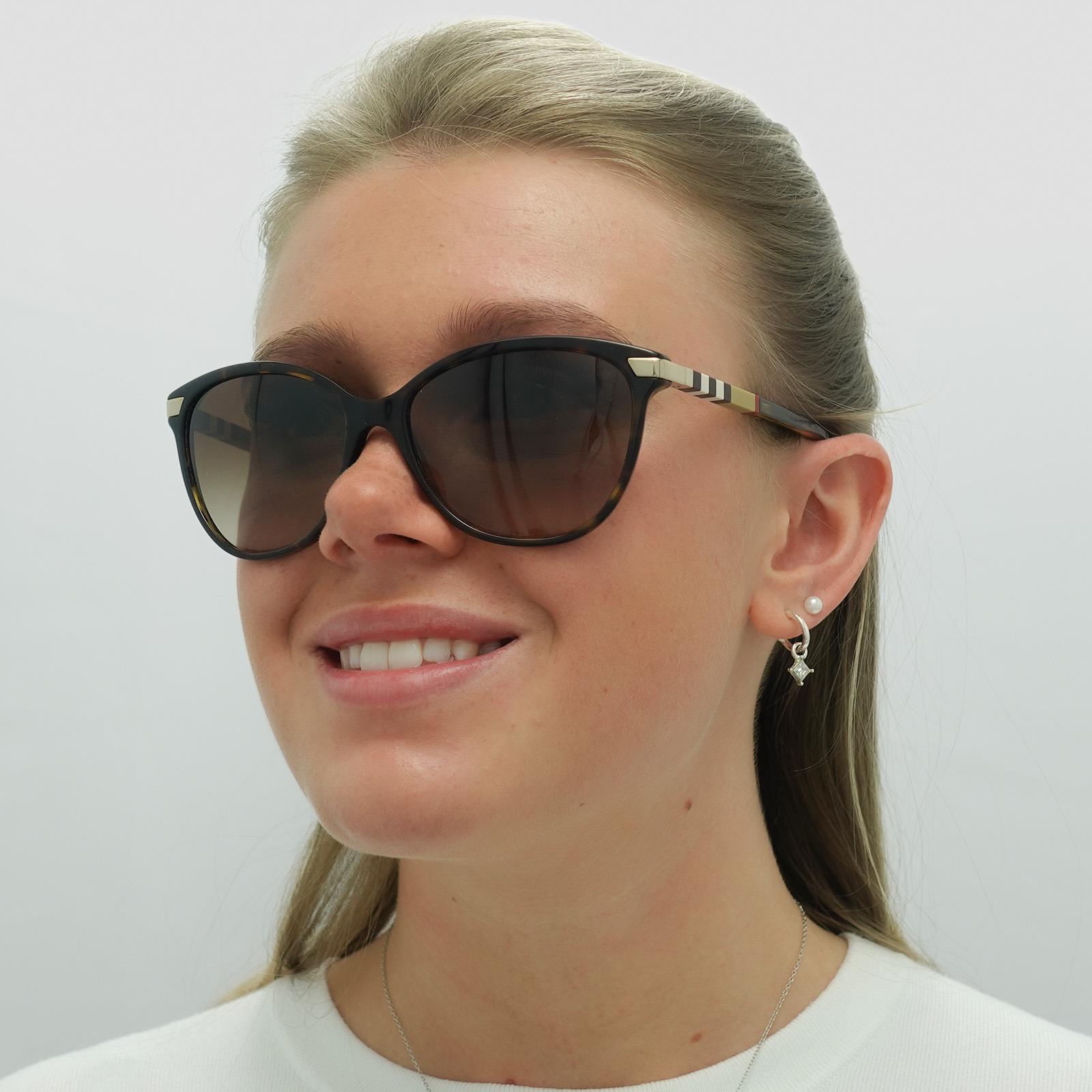 BURBERRY キャットアイフレムサンクラス BE4216300213 300213 Burberry Sunglasses BE4216 300213 Dark Havana With Gold