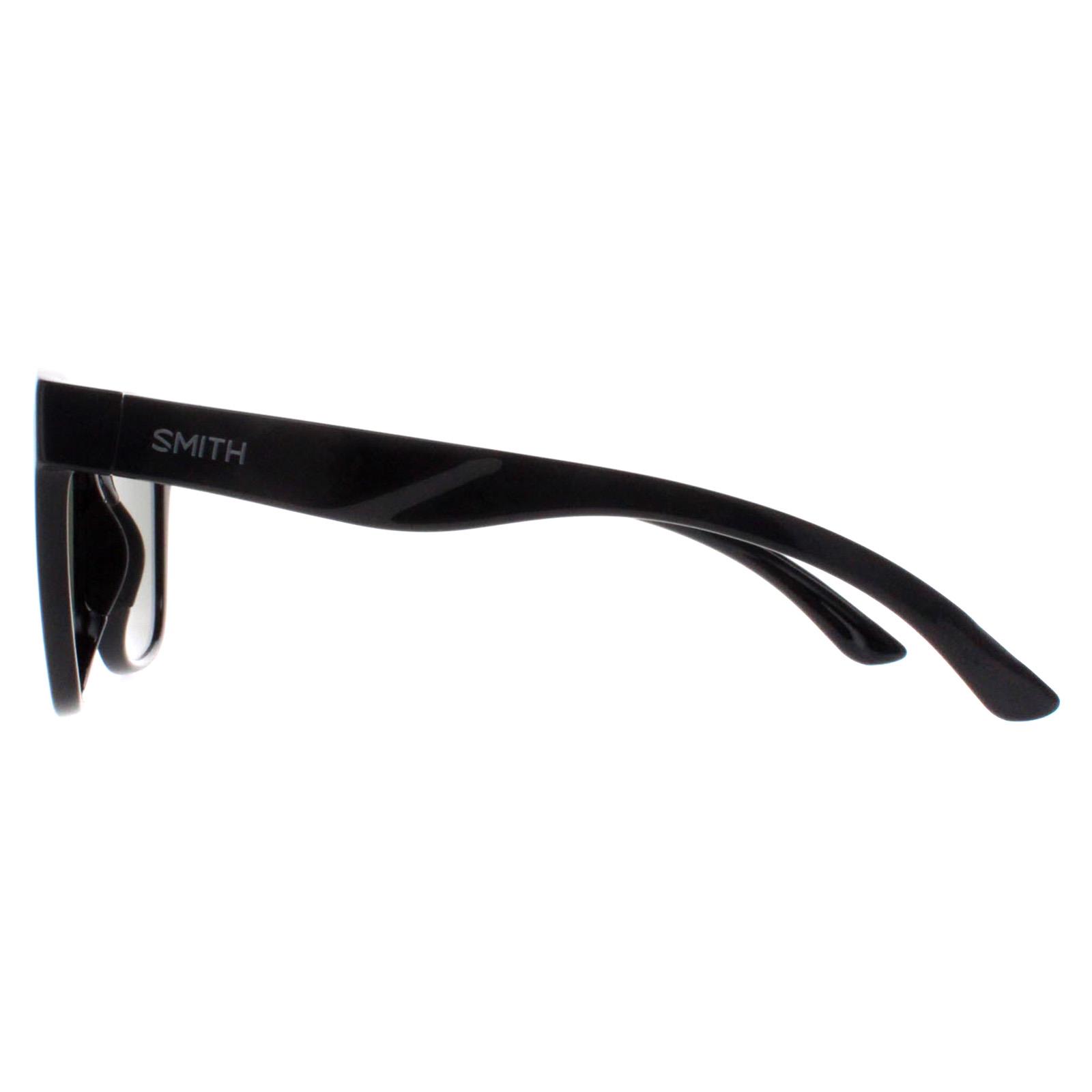Smith Damen Caper Sonnenbrille – Schmetterlingsform, ChromaPop Gläser, Rutschfester Komfort