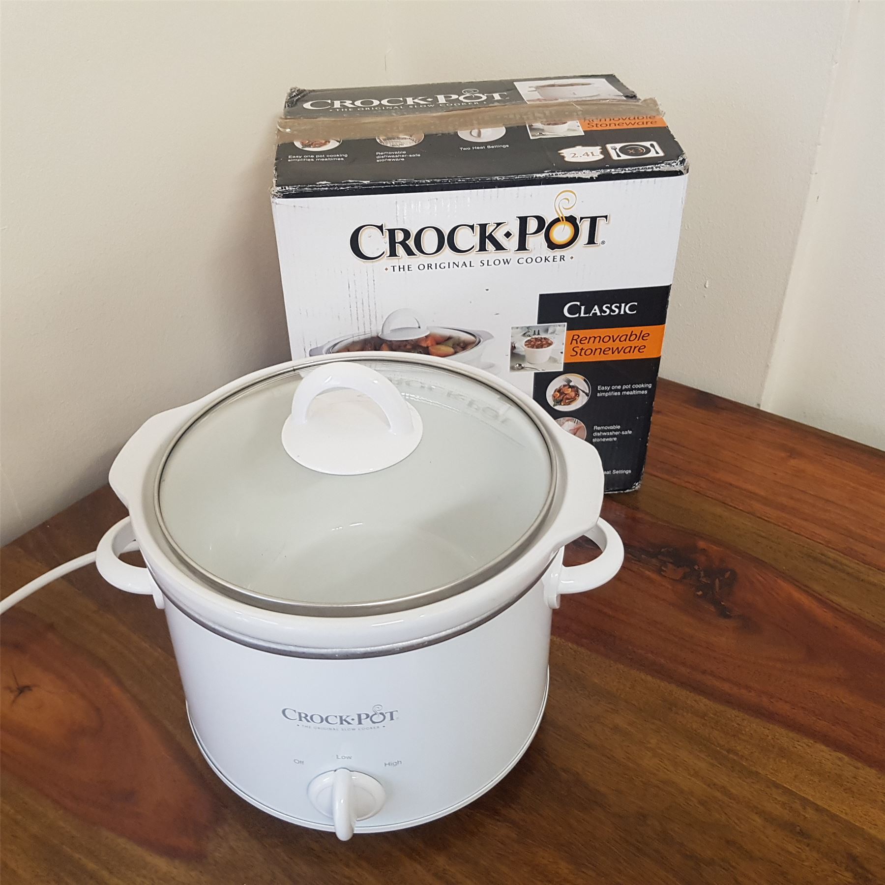 Crock Pot The Original Slow Cooker Classic 2.4L White SCCPQK5025W eBay