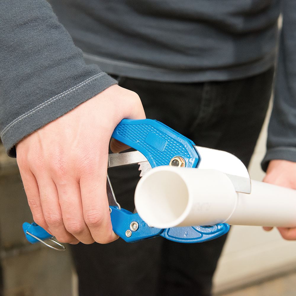 Silverline 42mm Ratchet PVC Vinyl Plastic Tube Pipe Conduit Cutter