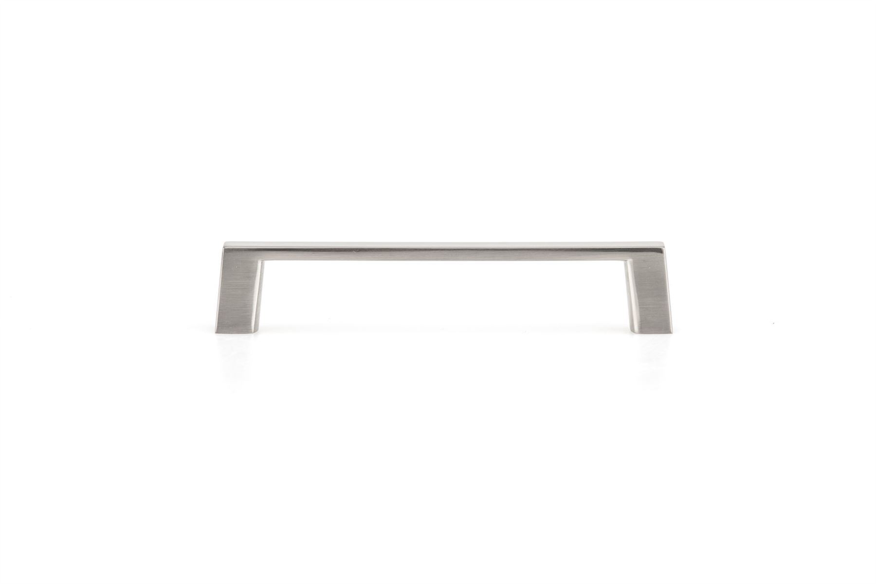 Richelieu Hardware 4" (102 mm) Center-to-Center Eglinton Contemporary Metal Pull - Picture 11 of 30