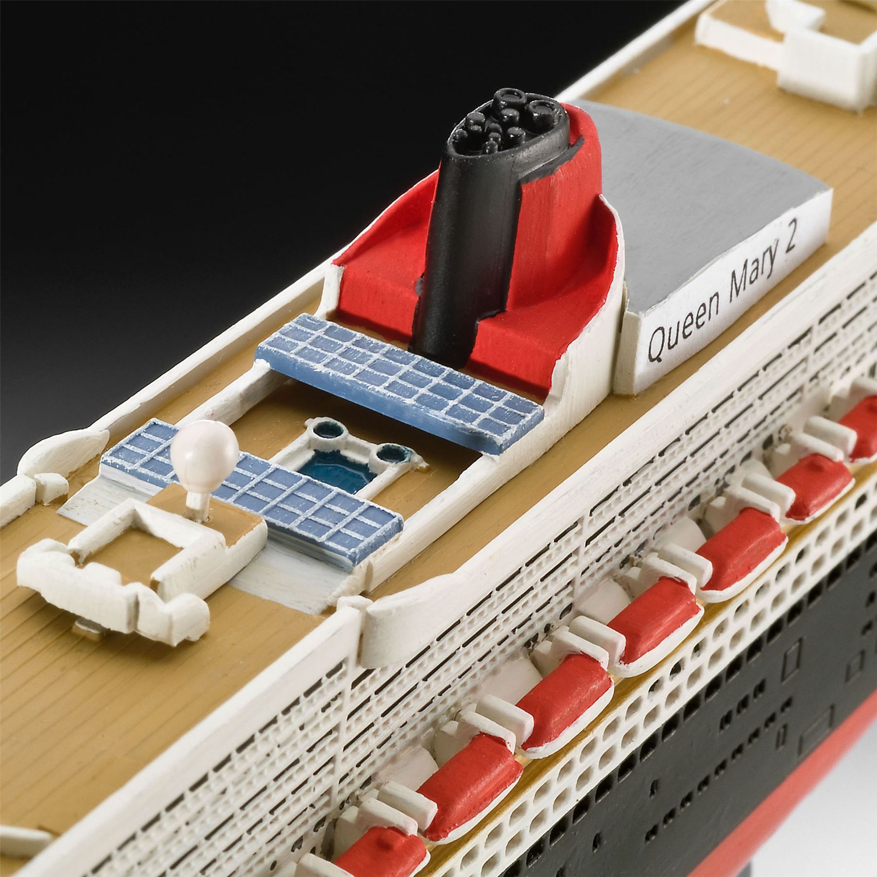 Revell Queen Mary 2 11200 Model Kit REV05808 eBay