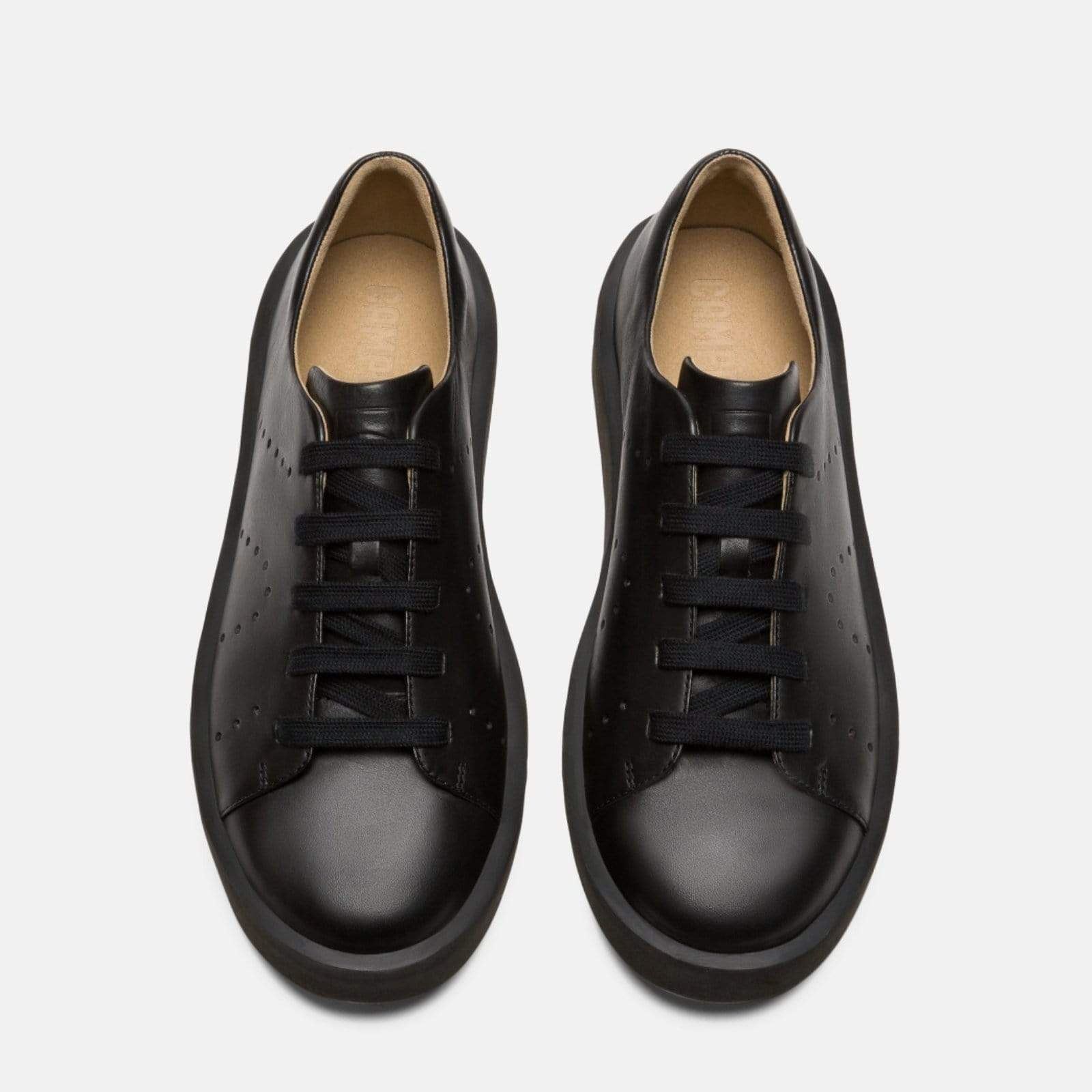 camper courb black