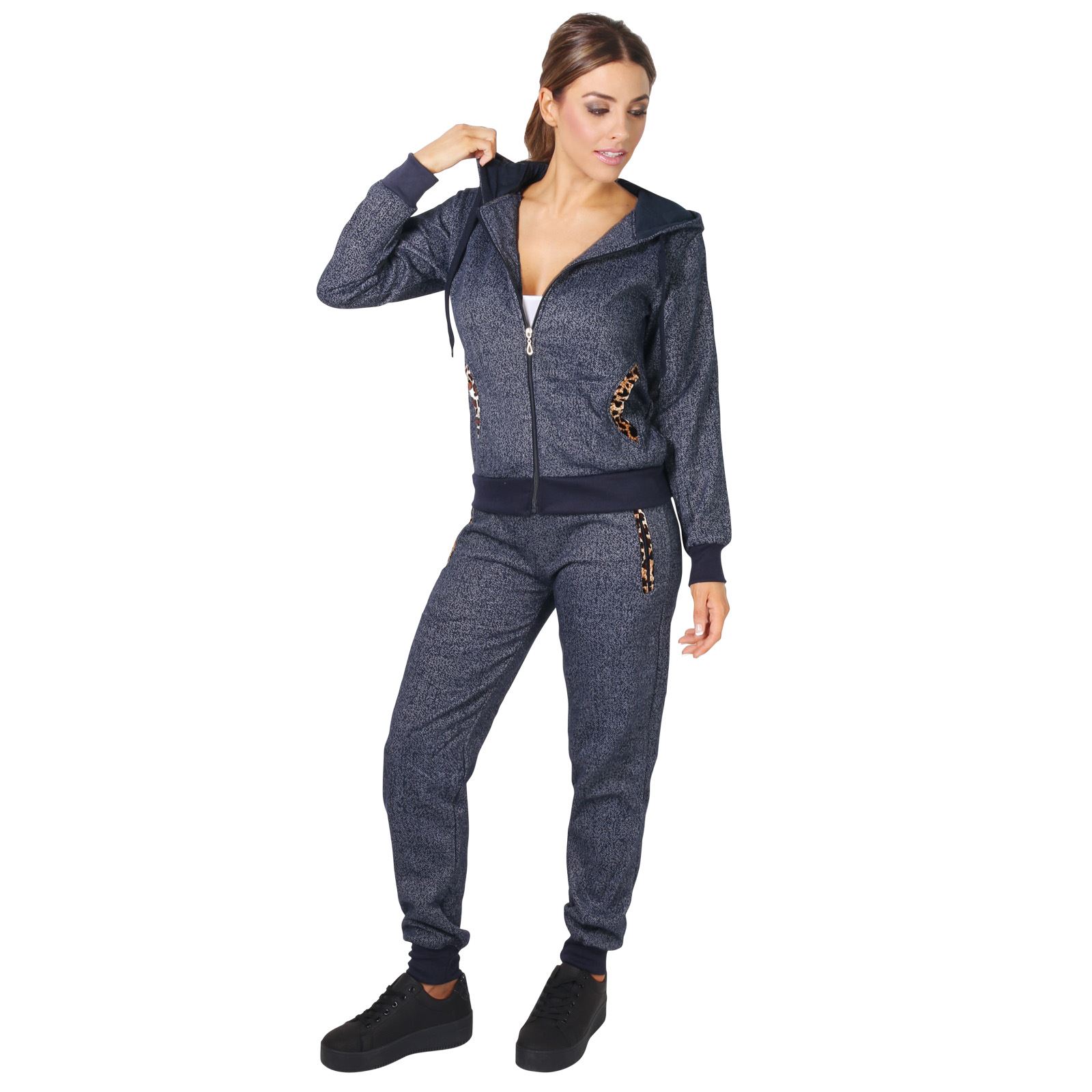 Related categories Shop adidas tracksuits, track pants, and jackets for men and women. Browse a variety of colors of tracksuits at neo-craft.gq