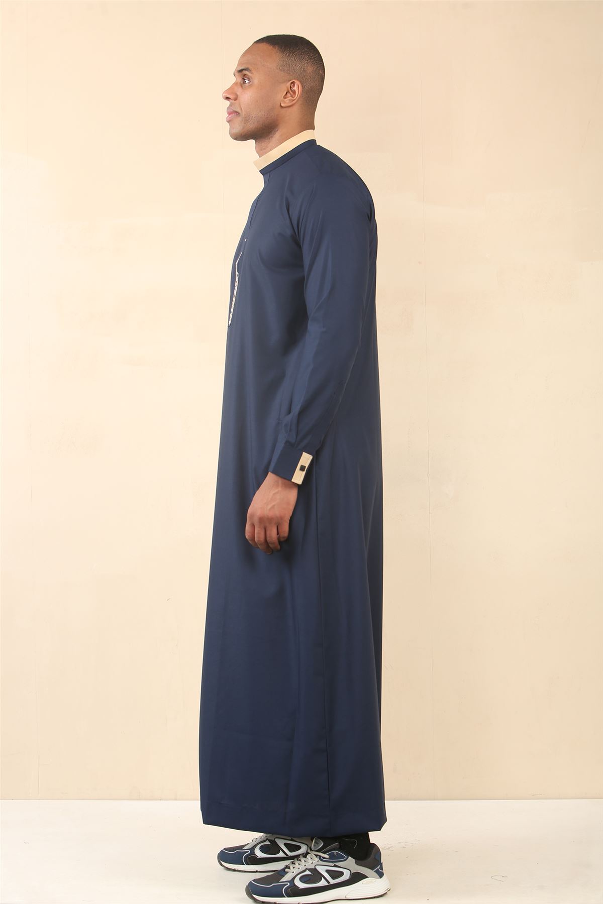 Abbigliamento islamico uomo Thobe Emirati Sauditi Jubba abito musulmano Eid Ramadan arabo - Foto 28 di 44