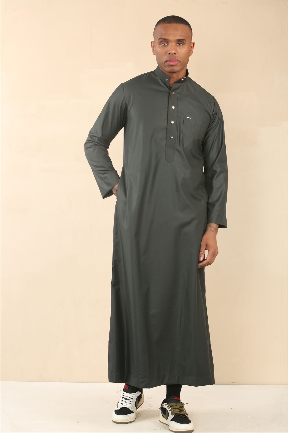 Men's Thobe Emirati Islamic Clothing Jubba Robe Muslim Eid Ramadan Arab Saudi - Picture 9 of 23
