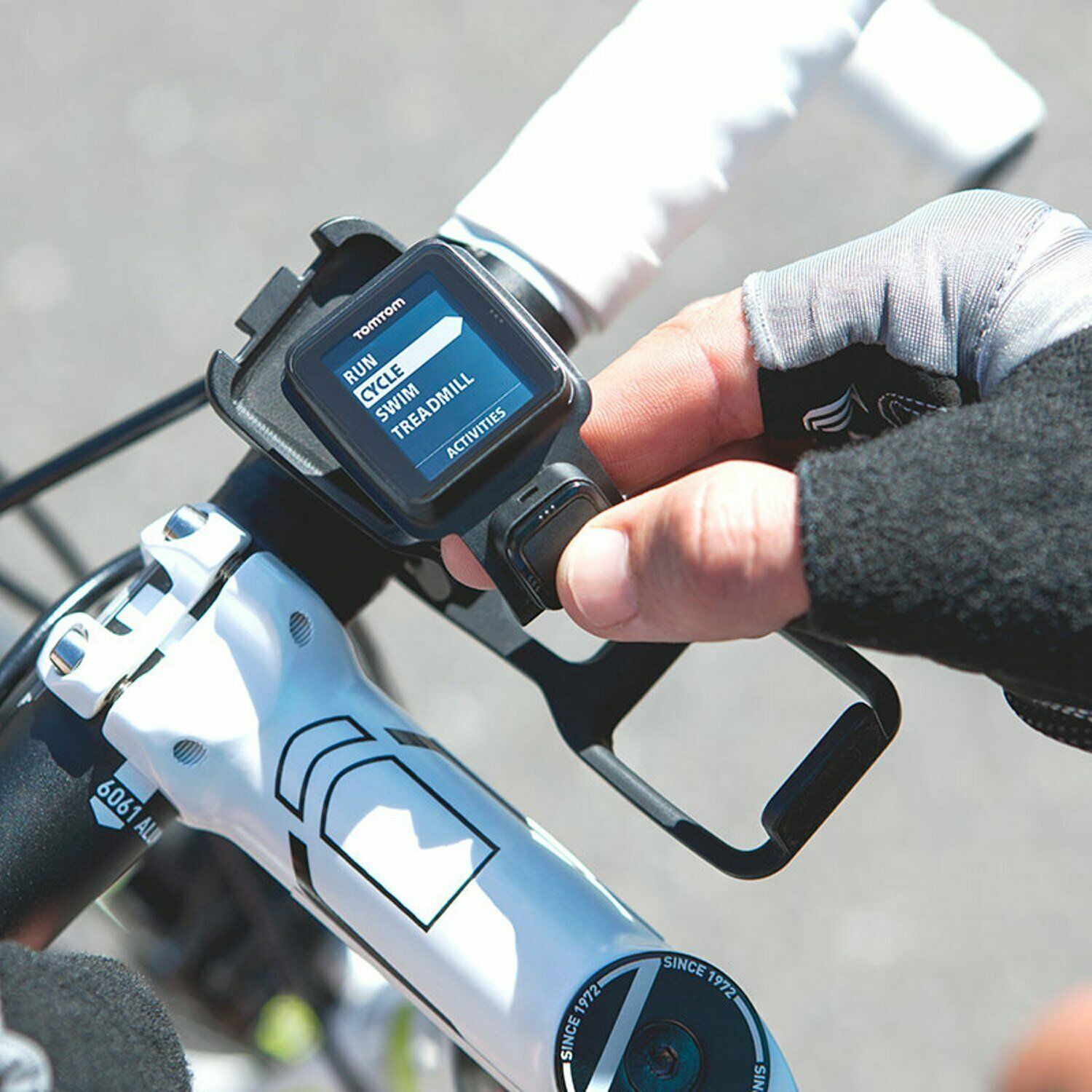 tomtom cycling watch