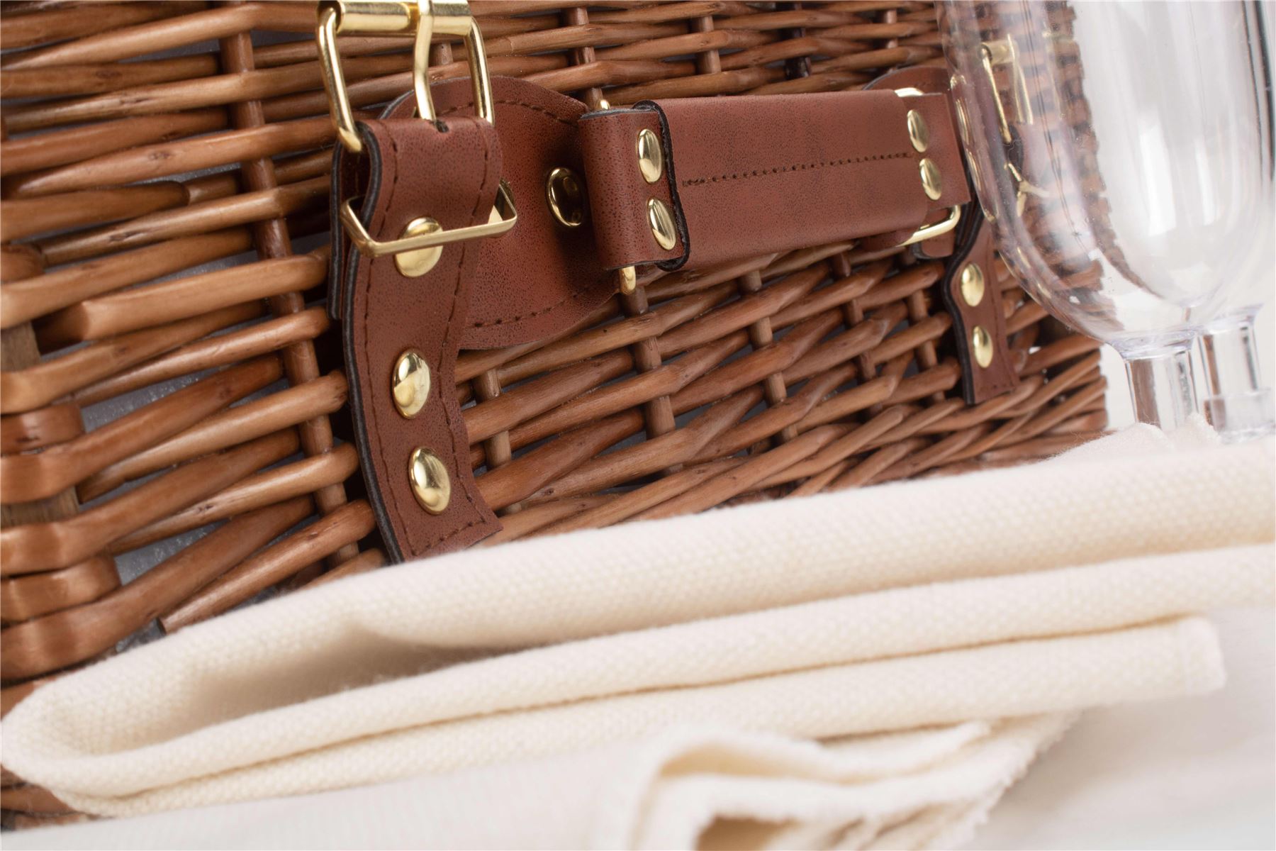 Wrenbury Picnic Hamper for 2 4 6 People Storage Basket Willow Tartan