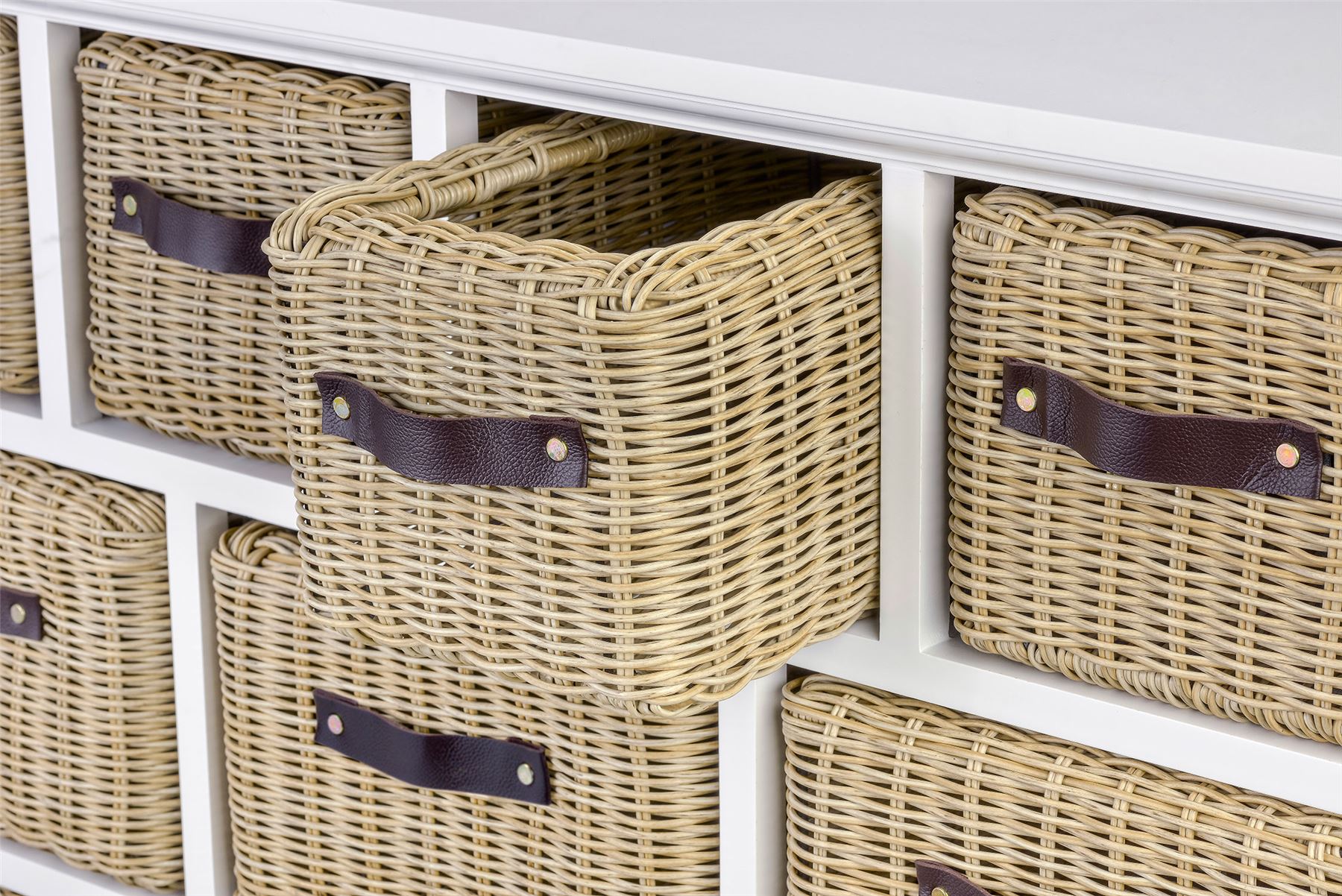 Tetbury large white with superstrong storage baskets.FULLY