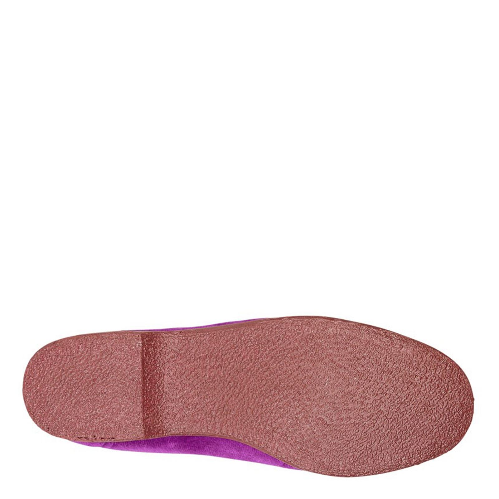 Zapatillas de terciopelo Sleepers Audrey para dama con tapa enrollable en V - Imagen 7 de 9