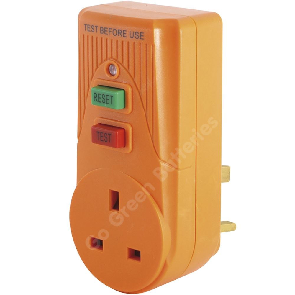 RCD Safety Plug by Lloytron Plug In Mains Circuit Breaker IP40 Outdoor