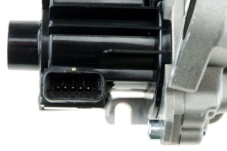 2.2 D 4x4 EGR Valve Land Rover Range Rover Evoque 2011-2018 2.2 D