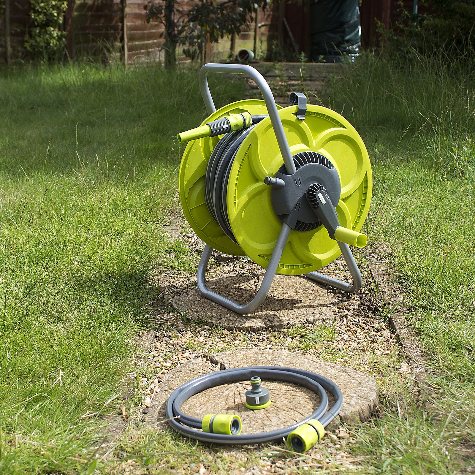 SET 30M HOSE & REEL GARDEN WATERING PIPE STANDING WINDER TUBE TROLEY
