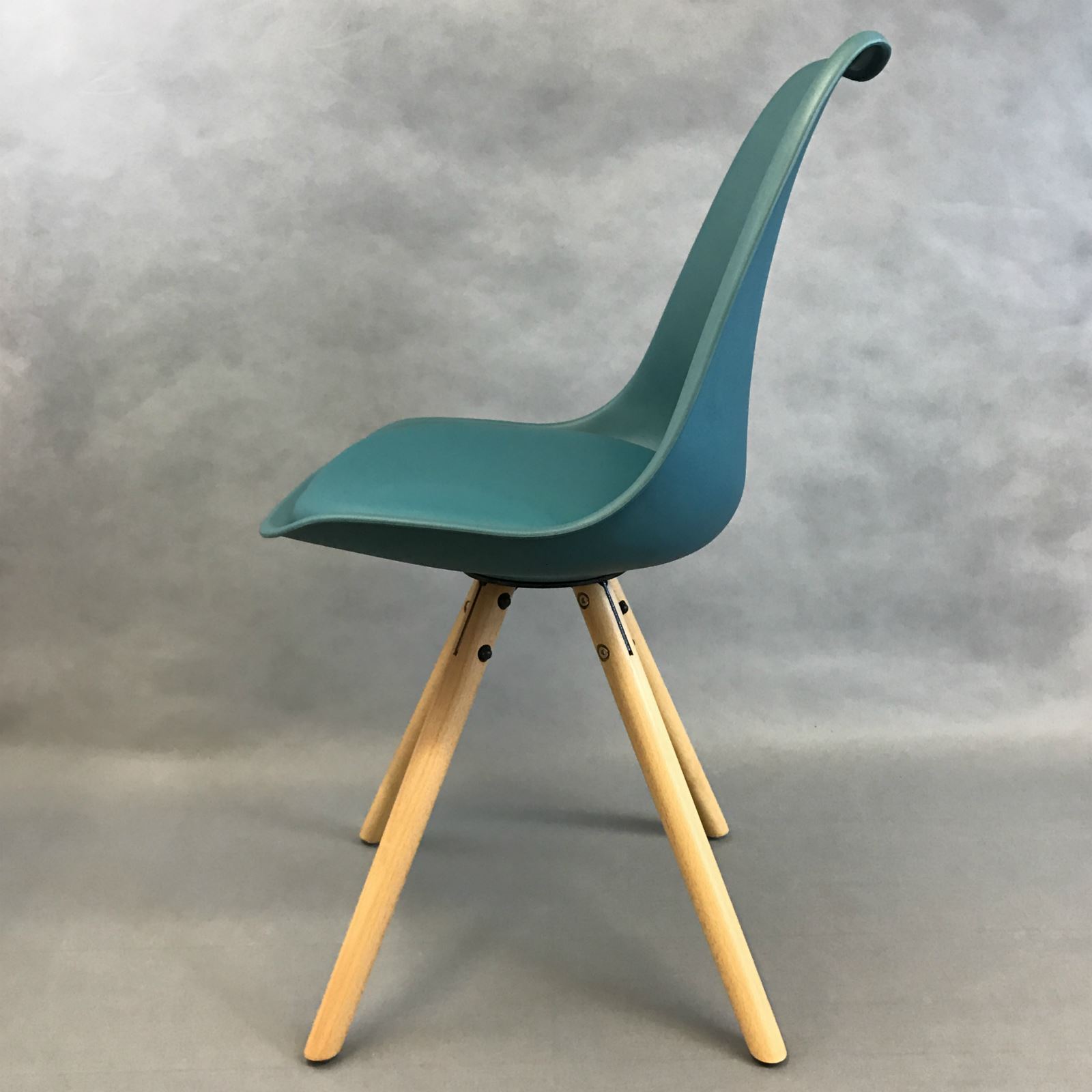 Set of 4 Tulip Star Dining chair with Cushion Contemporary and Wood