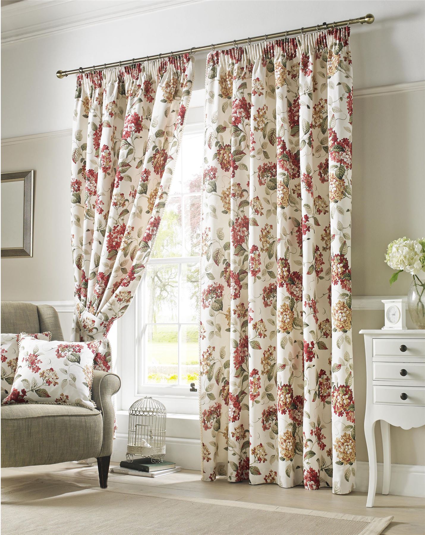 FLOWERS FLORAL RED GREEN CREAM LINED PENCIL PLEAT CURTAINS *9 SIZES* eBay