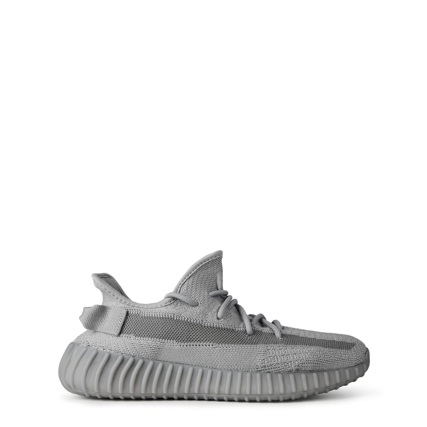 Yeezy Men's Steel Grey Boost 350 V2 Sneakers 11 (46) In Grey