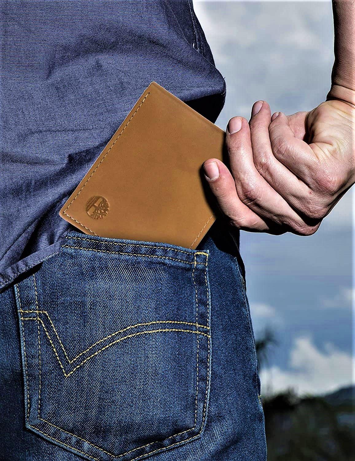 Timberland Men's Genuine Smooth Leather Cloudy Passcase Bifold Wallet - Picture 35 of 35