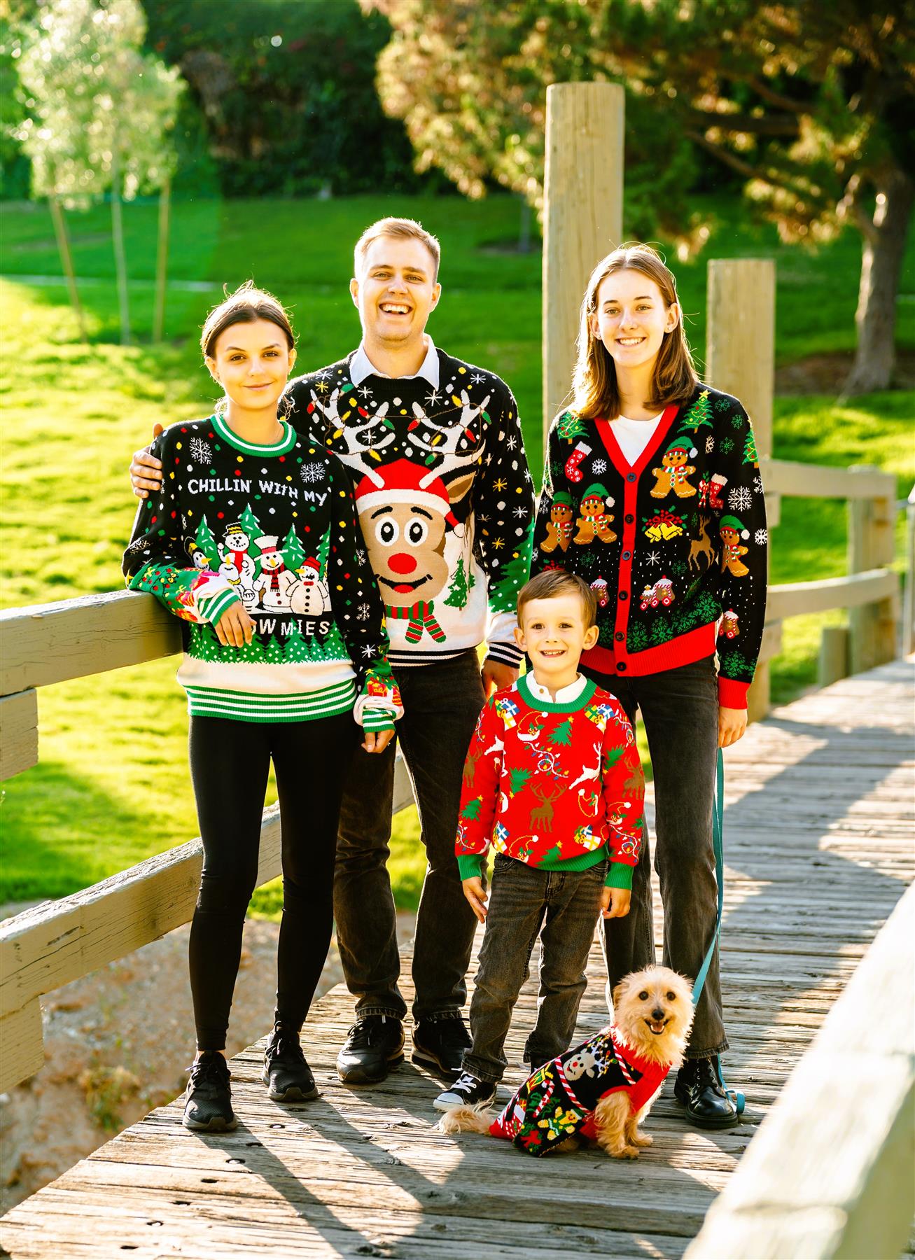 SOCAL LOOK Kinder Ugly Christmas Sweater - Lustiger Urlaubspullover für Jungen & Mädchen - Bild 2 von 11