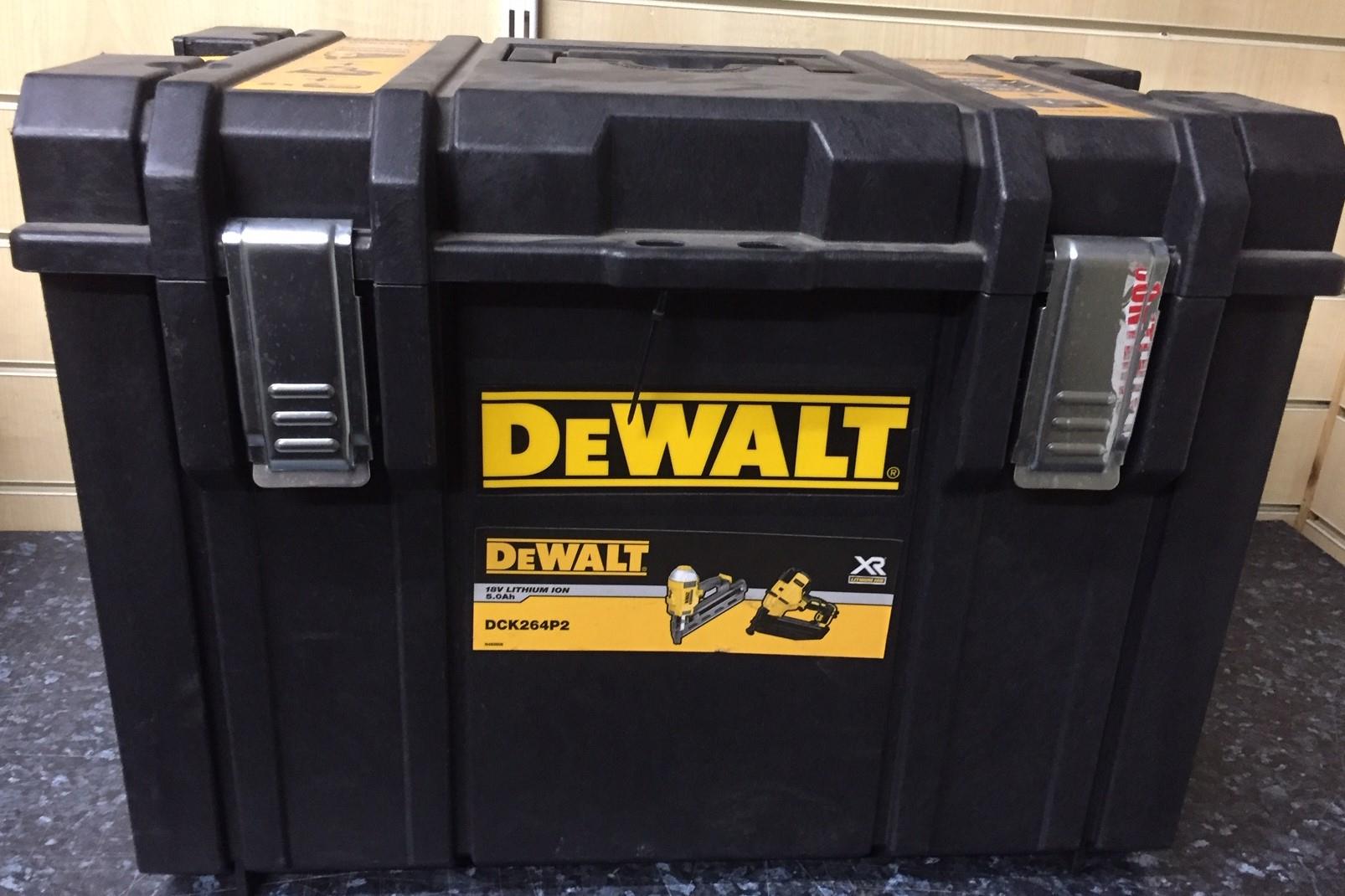 DeWalt Tool Box Toughsystem DS400EMPTY 408x360x550mm Includes Foam for