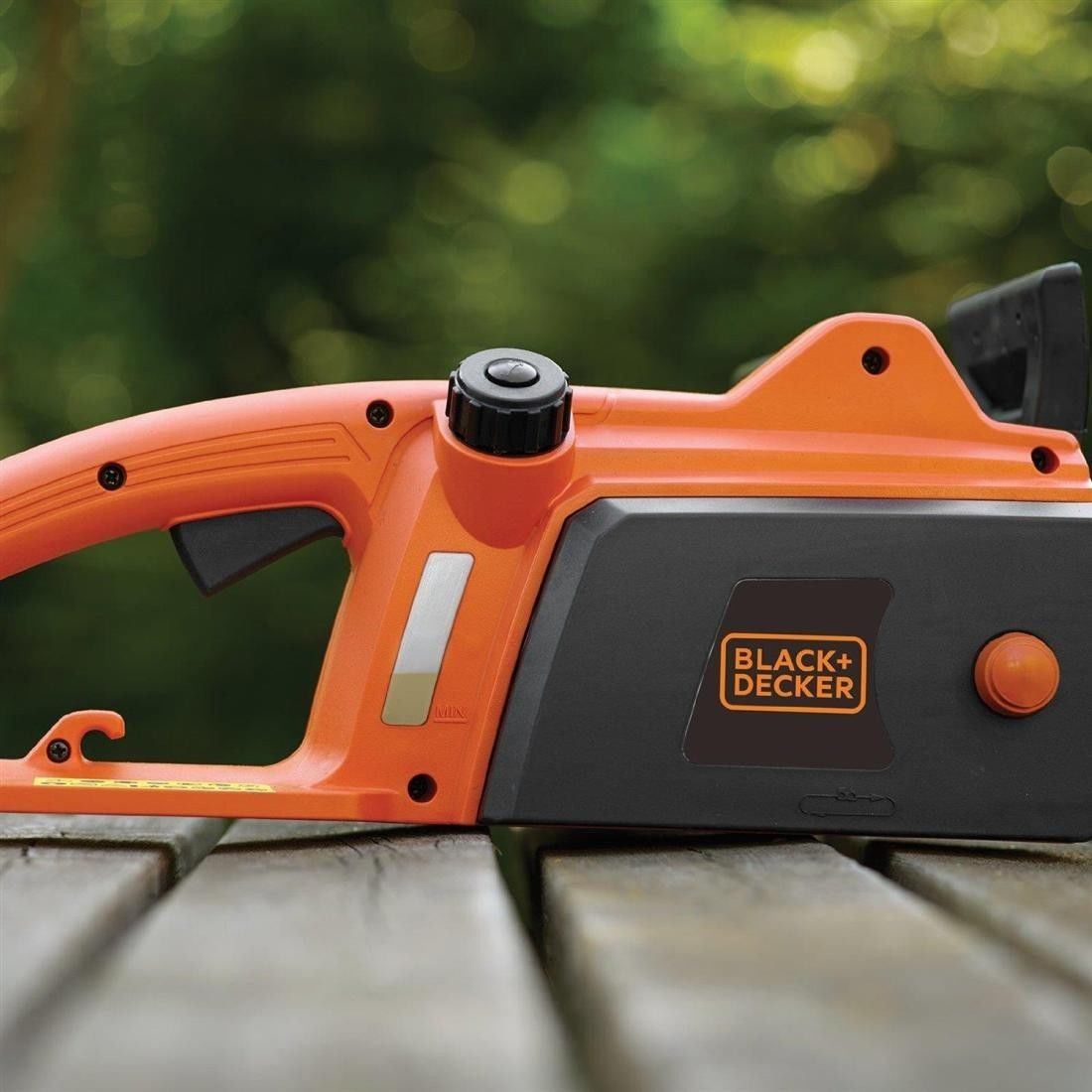 Black and Decker Electric Chainsaw CS1835 13" 35cm Bar Corded 1800w