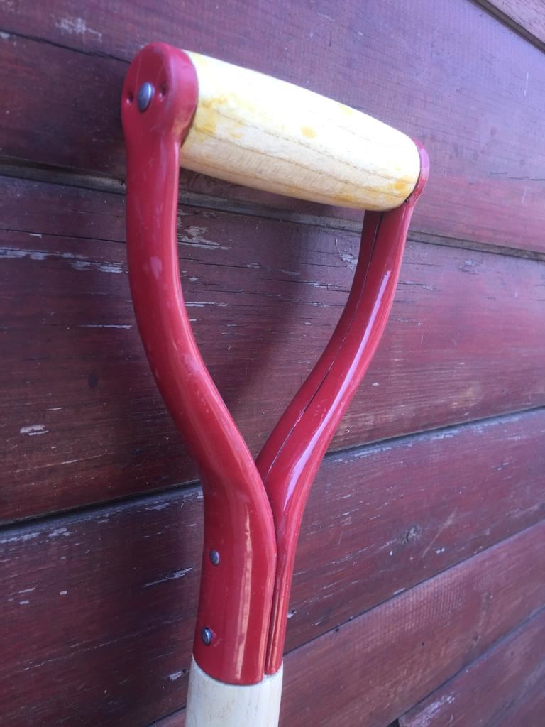 SPADE SHOVEL REPLACEMENT SPARE WOOD WOODEN SHAFT TAPERED Y HANDLE