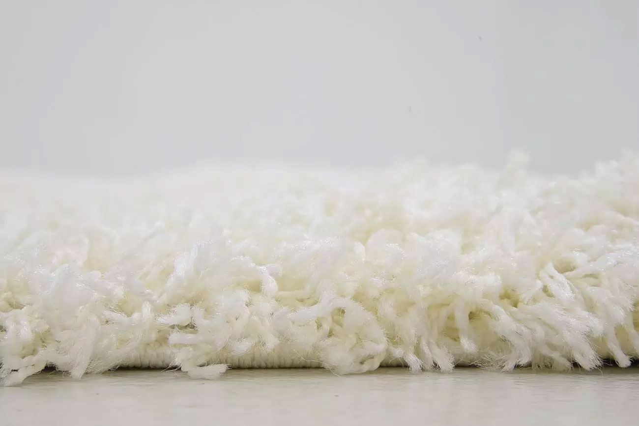 Shaggy Rug White Soft Warm Carpet Modern Rugs Contemporary Plain Fluffy