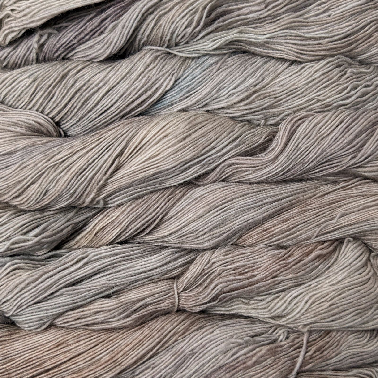 Malabrigo Encaje Merino Teñido a Mano Hilo de Tejer Lana 50g Gama Completa - Imagen 70 de 73