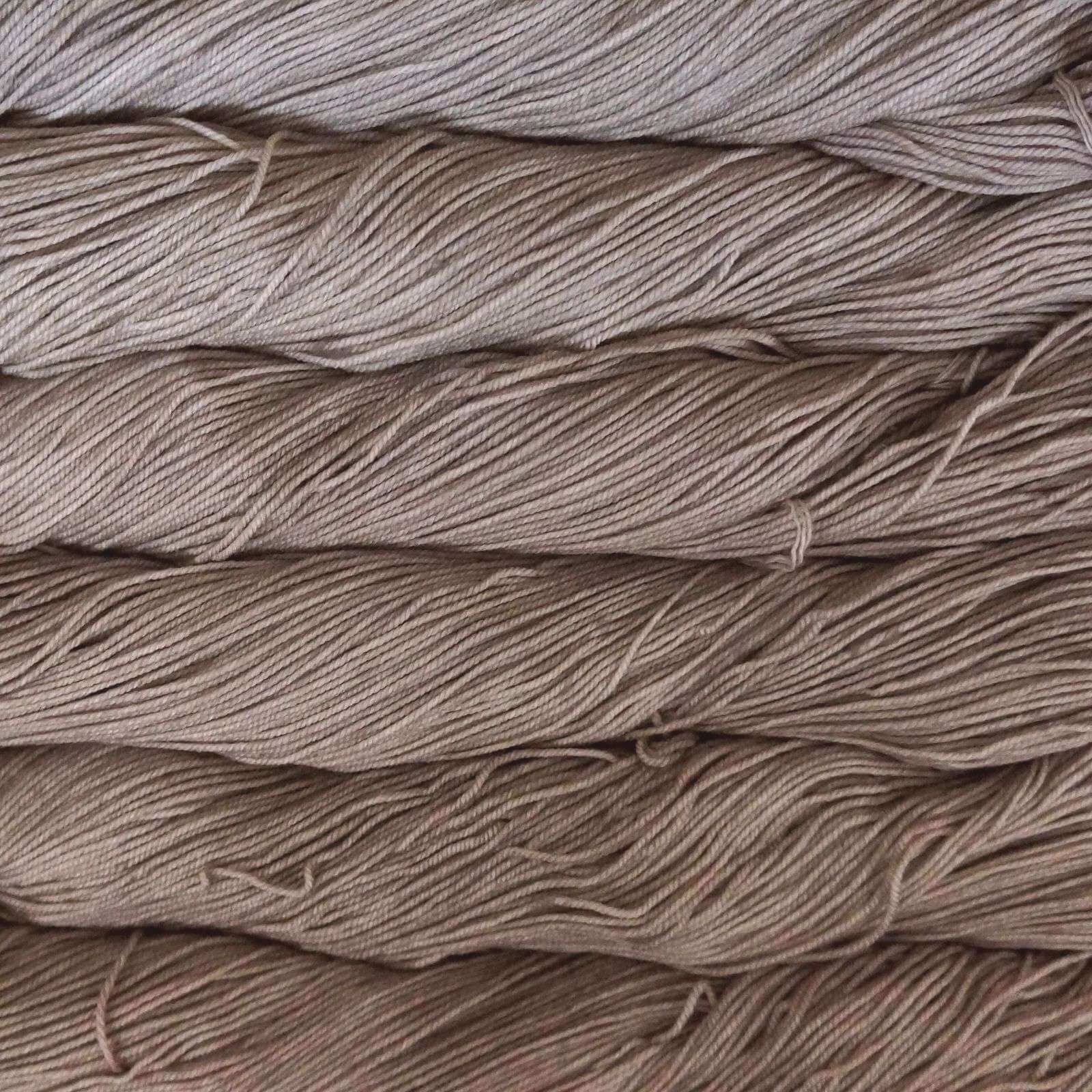 Calcetín Malabrigo Superwash Merino teñido a mano hilo de tejer lana 100 g gama completa - Imagen 64 de 81