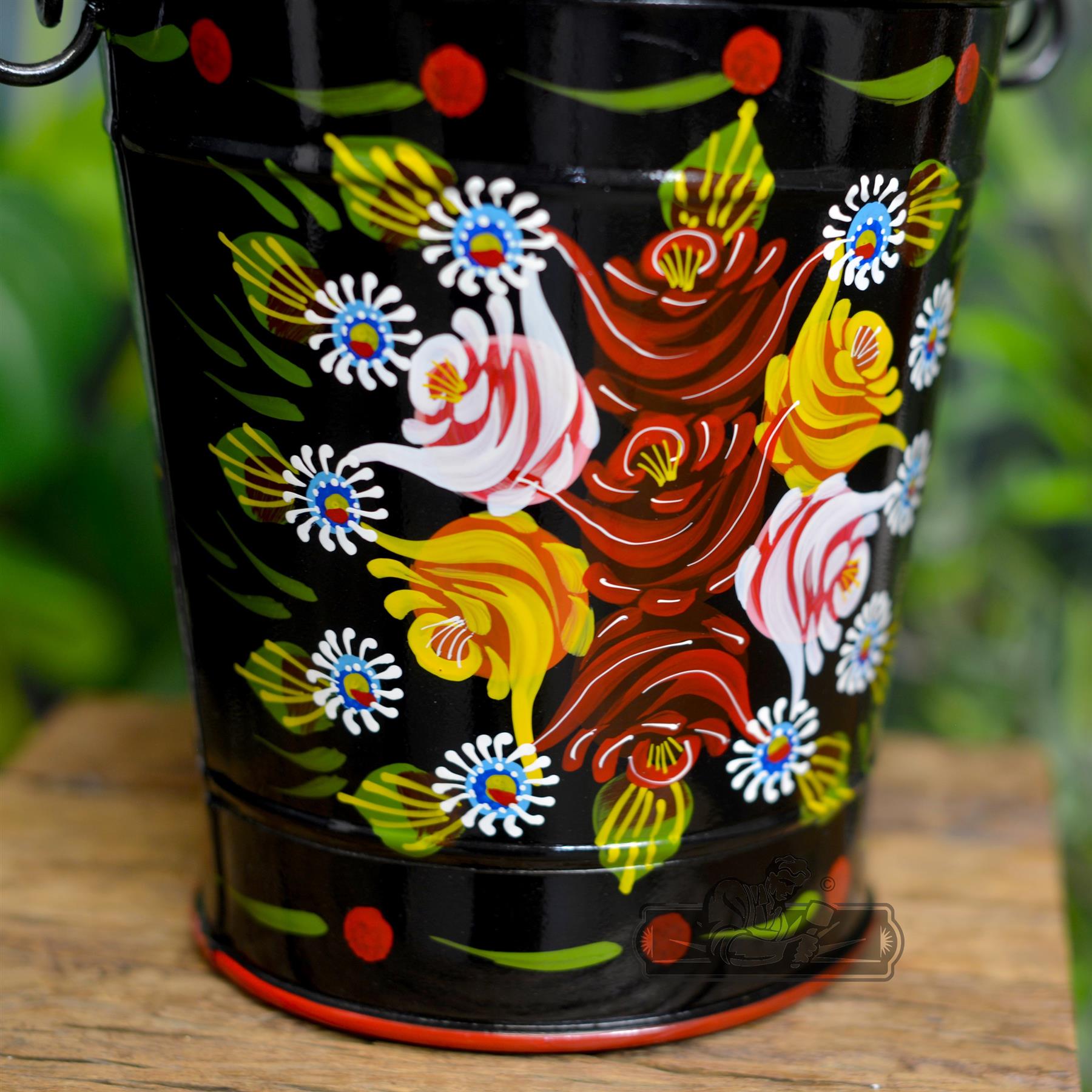 Large Buckets Narrowboat Hand Painted - Picture 4 of 17