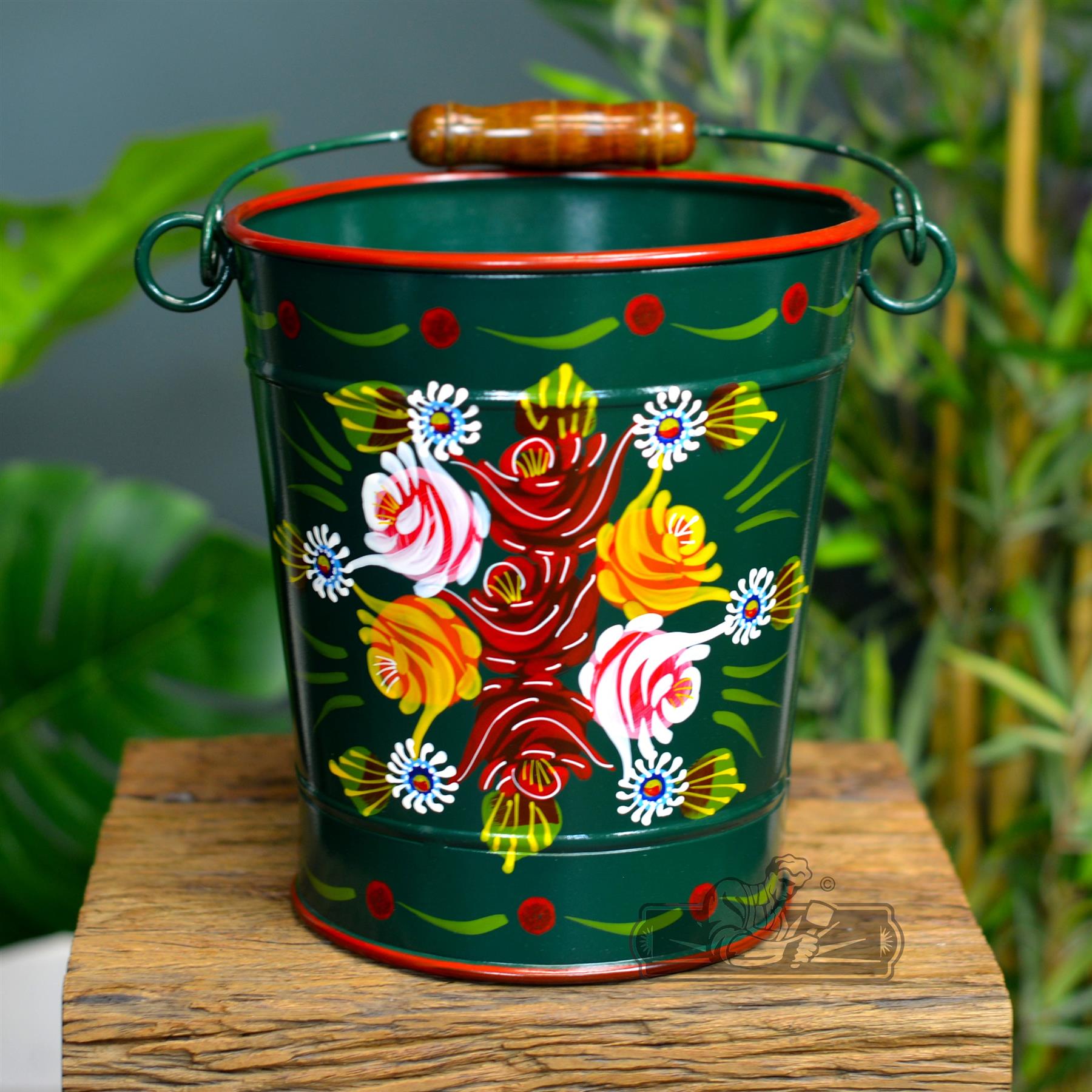 Large Buckets Narrowboat Hand Painted - Picture 10 of 17