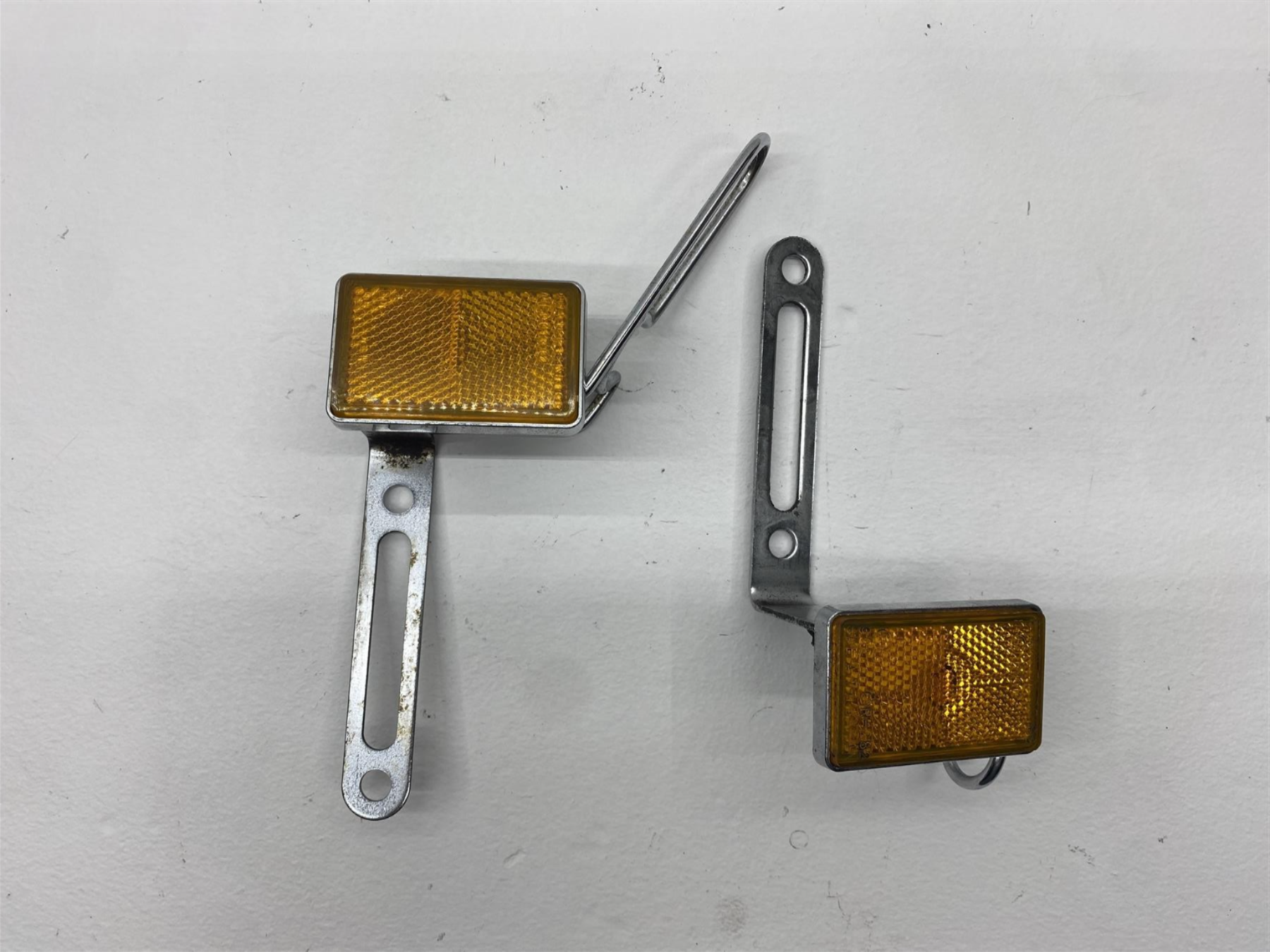 2000 Kawasaki Vulcan 1500 Fork Reflector Brackets Left Right OEM Assembly VN1500