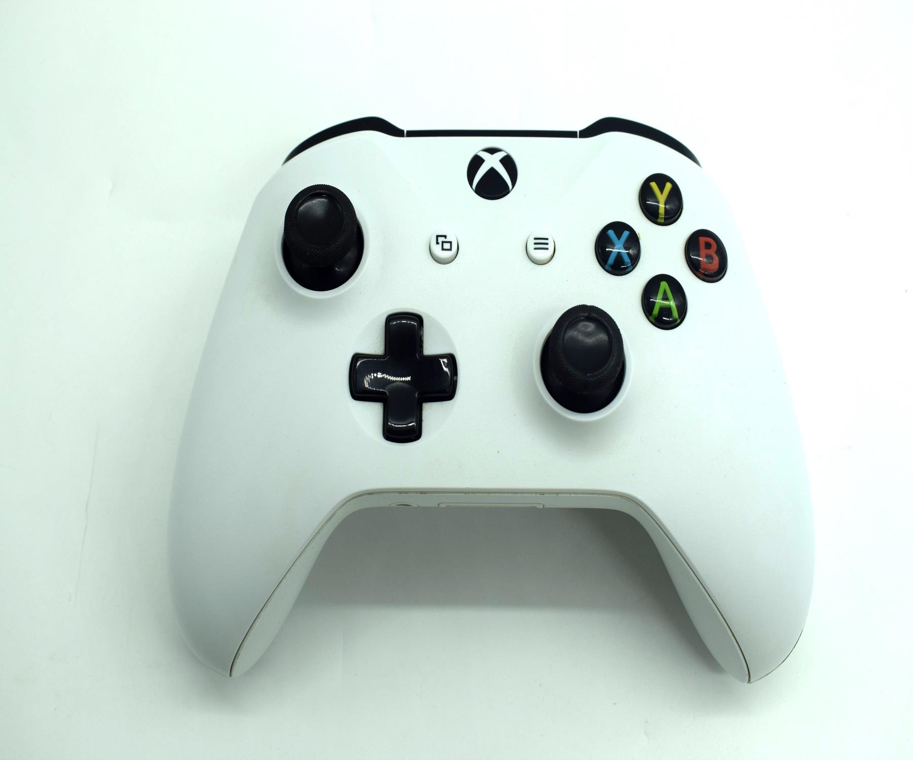 Official Microsoft Xbox One Wireless Controller Series S / X Model 1708