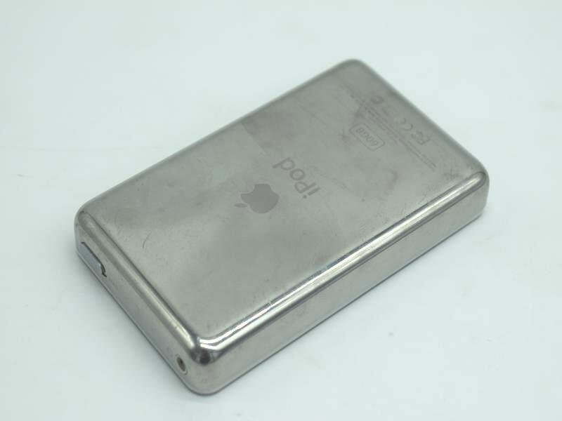 Apple iPod Classic 5th Generation 60GB 80GB Multiple Colours Available - Picture 8 of 37