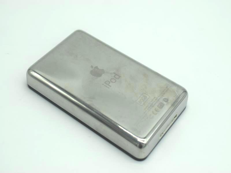 Apple iPod Classic 5th Generation 60GB 80GB Multiple Colours Available - Picture 33 of 37