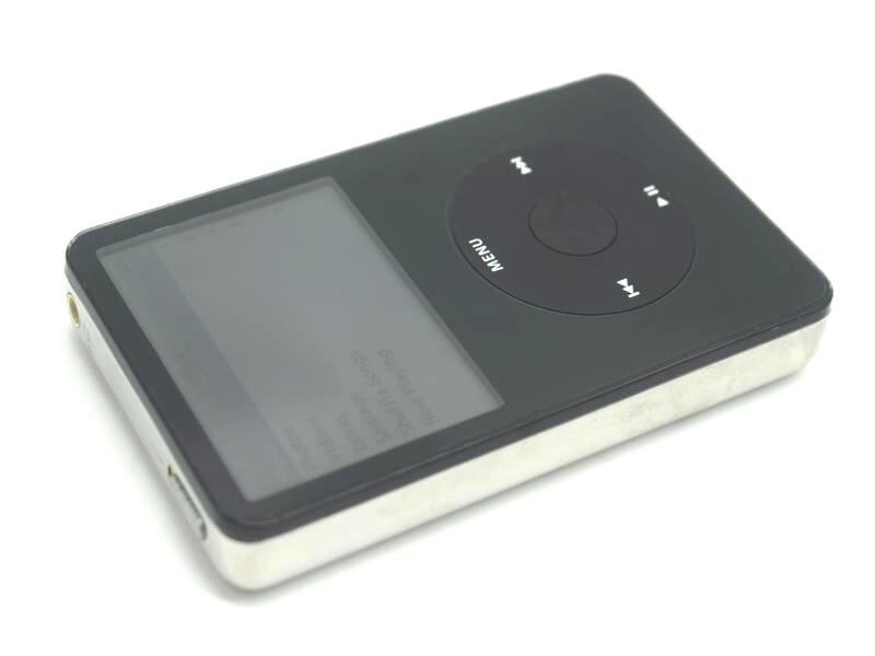 Apple iPod Classic 5th Generation 60GB 80GB Multiple Colours Available - Picture 14 of 37