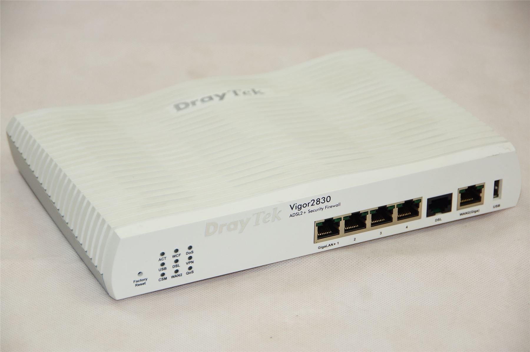 DrayTek Vigor 2830 ADSL2+ Security Firewall Wired Router No Power