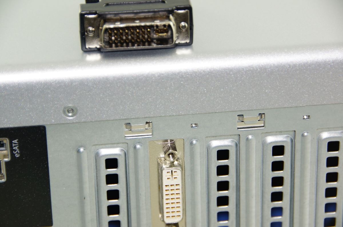 HP DVI Adapter DVII 24 + 4 pin to VGA SVGA Female 15209815003