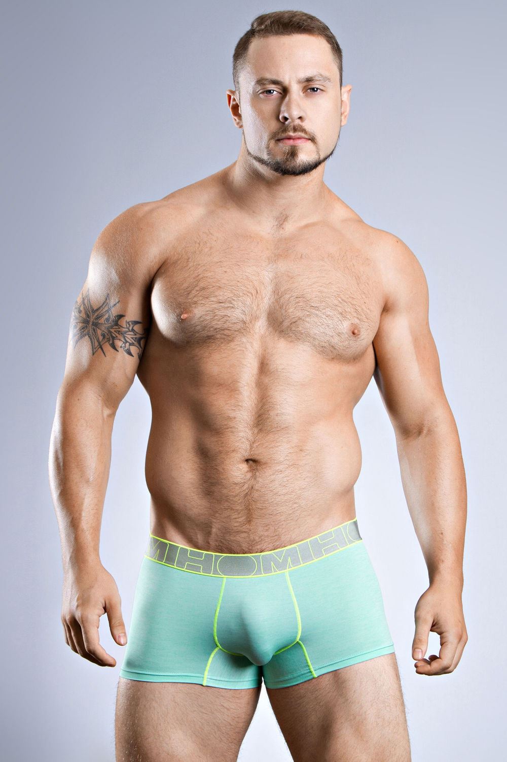 Steel Micro Boxer Briefs Men’s Underwear from fefdinterested.gq Whether you're searching for a pack of classic briefs or a specific color or fit of boxers, fefdinterested.gq offers a wide range of comfortable, classic, and can't-go-wrong underwear for men.