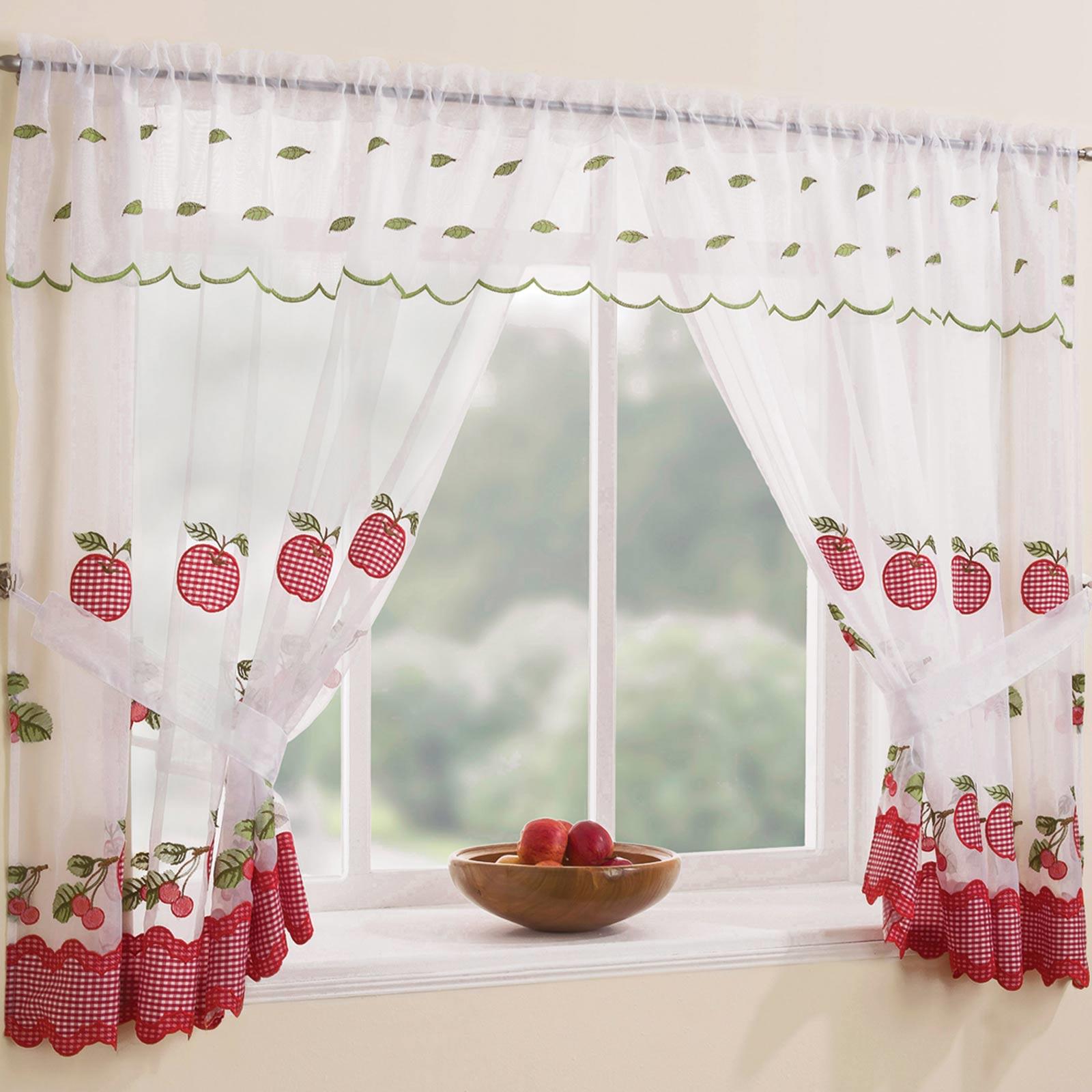Gingham Curtain Set Winchester Complete Window Ready Made