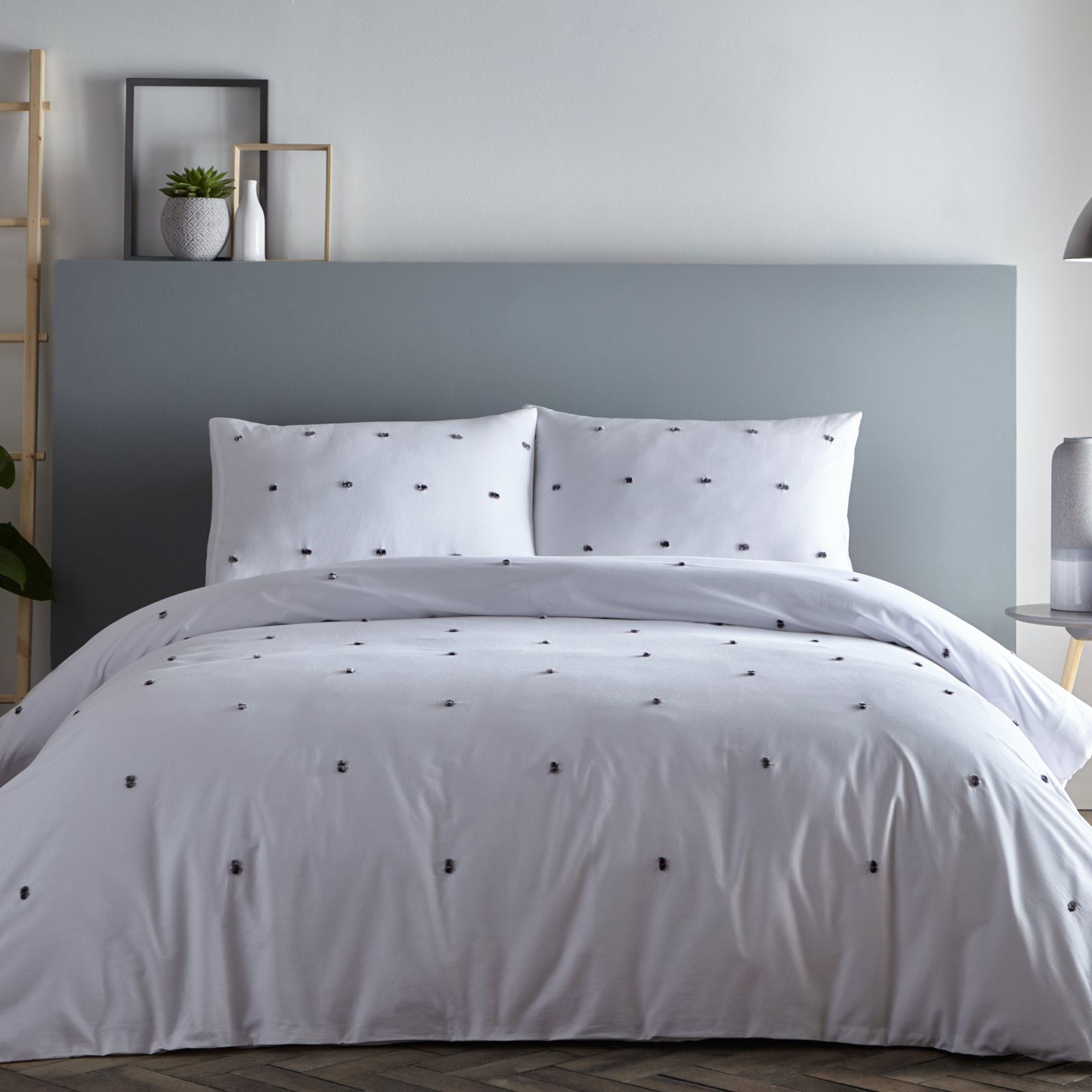 White Duvet Covers Chester Pom Poms Luxury 100 Cotton Quilt Bedding